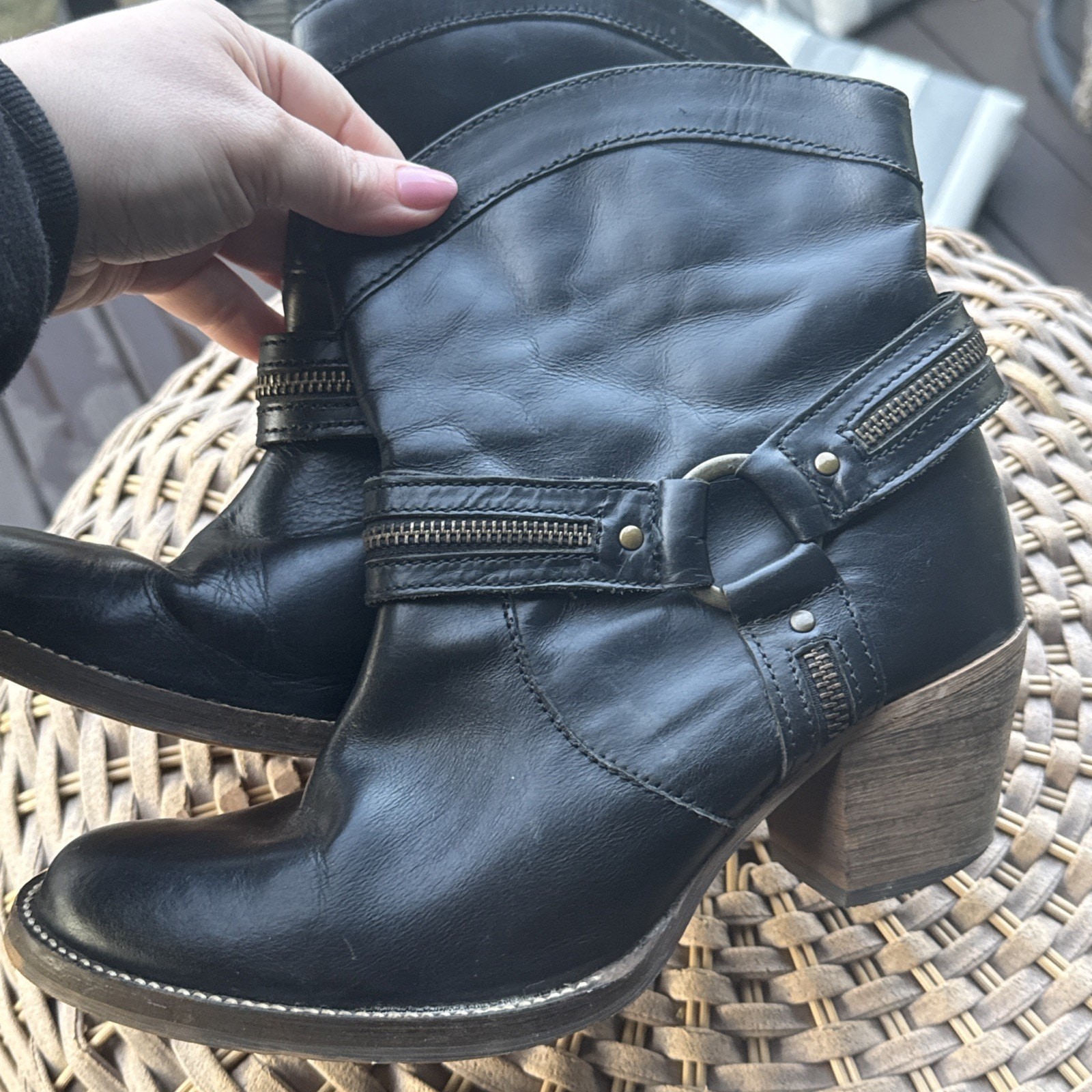 Dingo Leather Boot womens 9 moto Harness Brass Zipper Strap Black 2000s