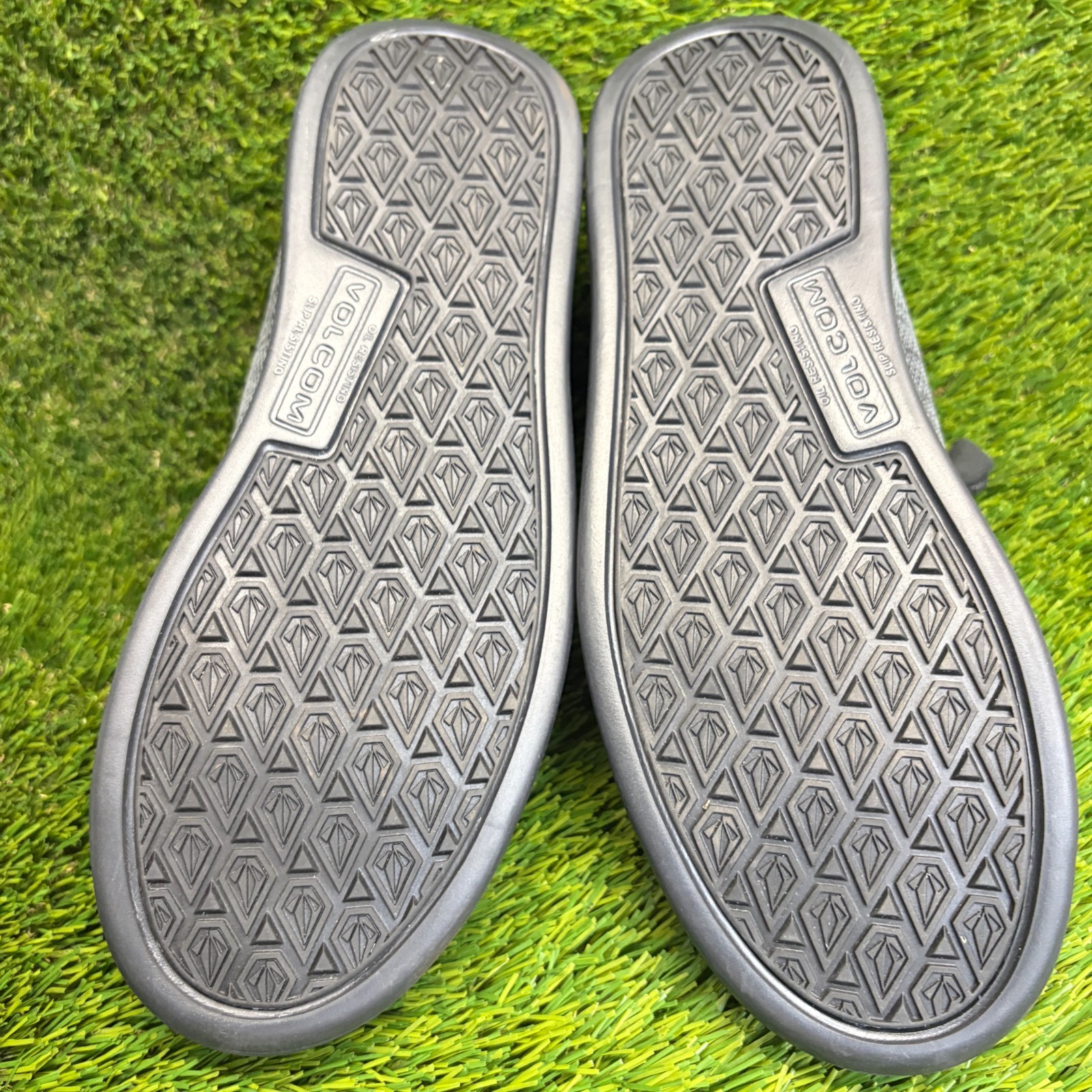 Volcom Chill Womens Size 8.5D Black Composite Toe Safety Work Slip-On Shoes