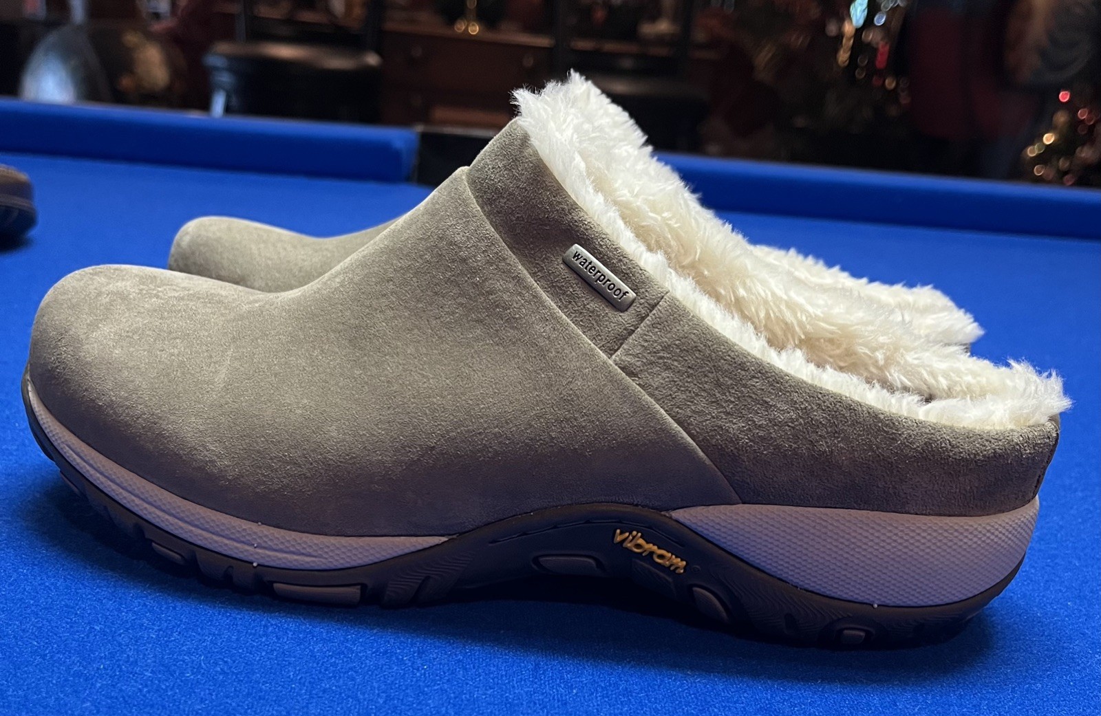 Dansko Women’s 6.5-7 Leather Waterproof Parson Faux Fur Lined Clogs Vibram Soles