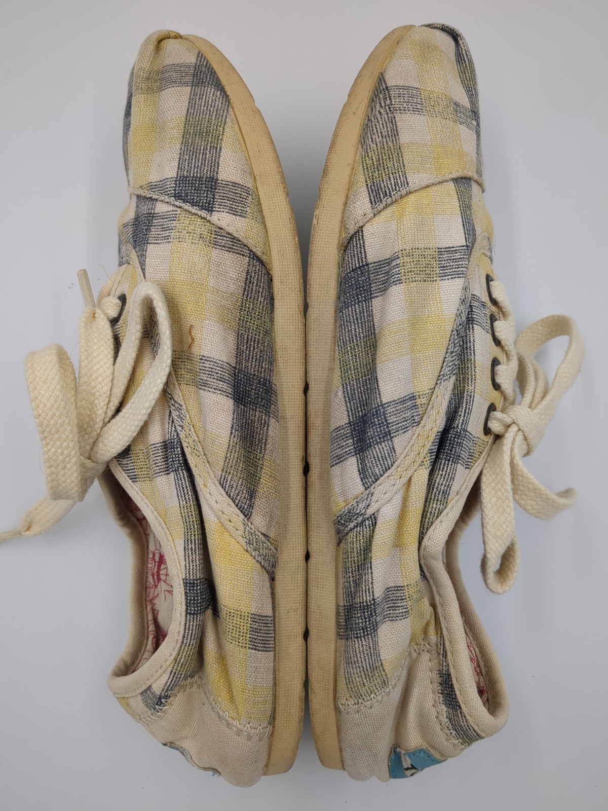 TOMS Blue & Yellow Checked Lace Up Sneakers Women’s size 6.5