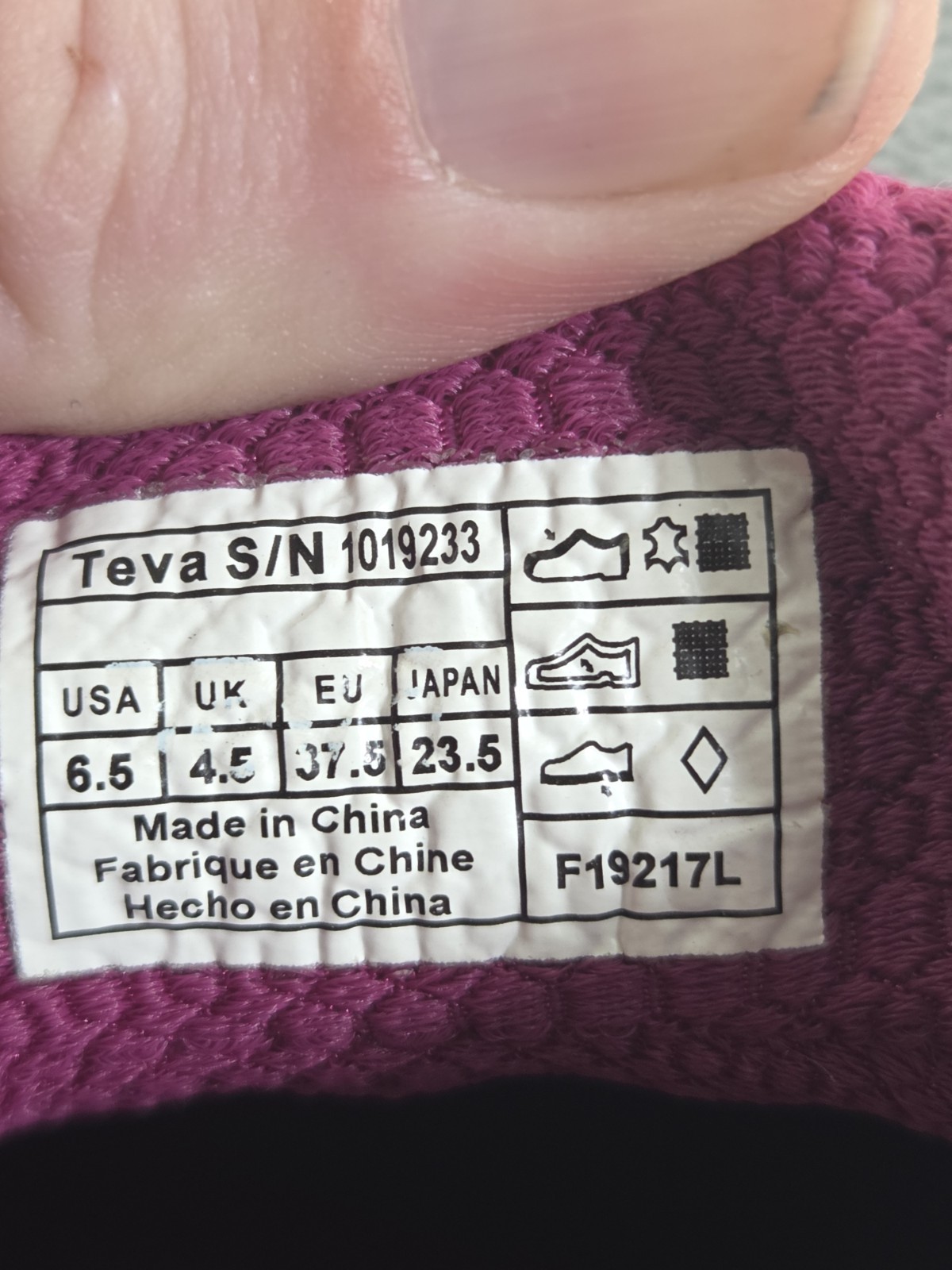 Ahnu Sugarpine II Air Mesh Trail Shoes Womens size 6.5 Grey/Pink Hiking Sneakers