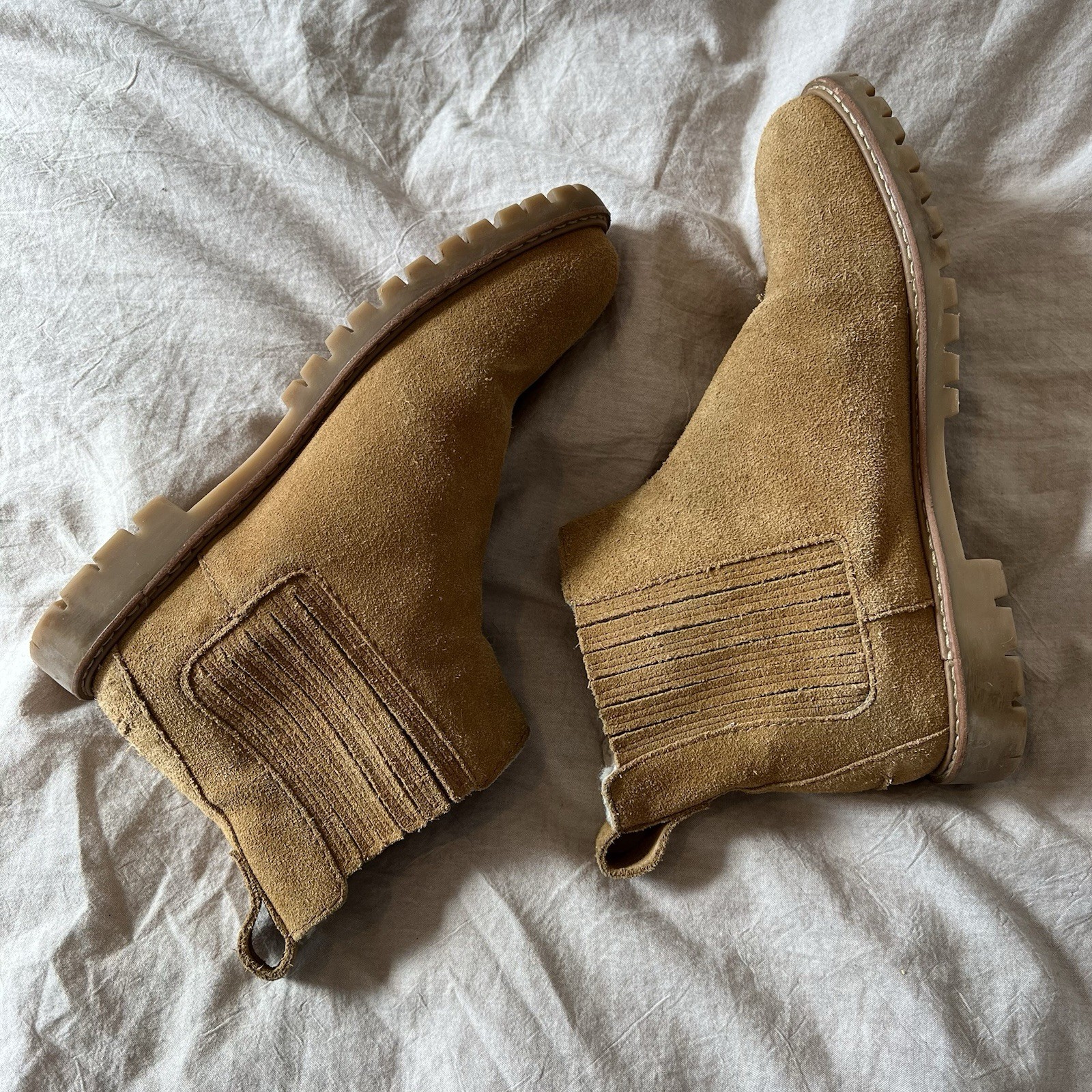 Madewell Carlin shearling suede Chelsea boot ankle booties 6.5 tan brown