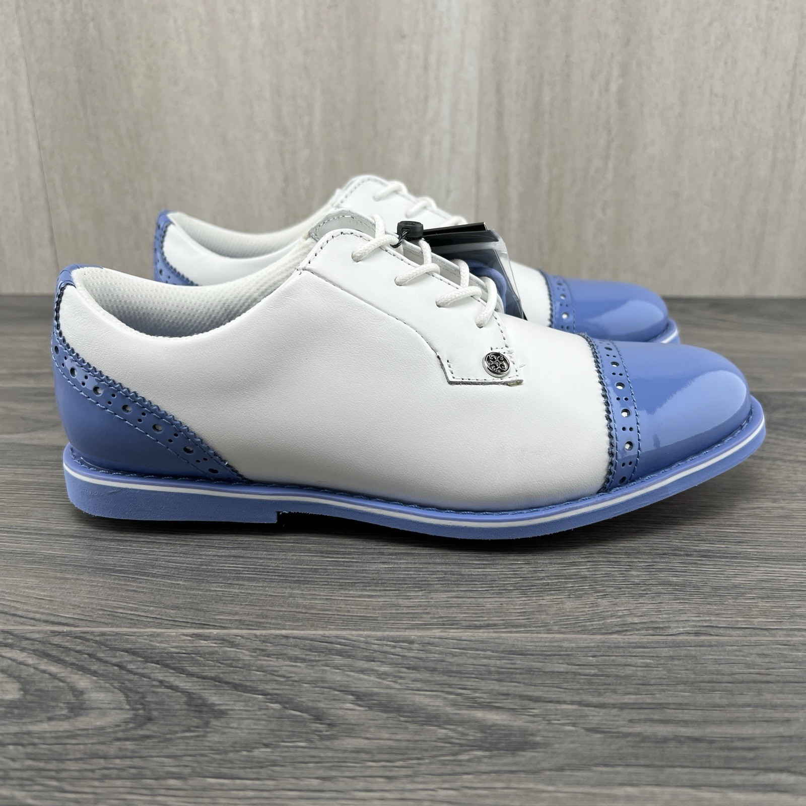 G/Fore Ladies Cap Toe Gallivanter Size 7.5 Womens White Vista Blue Golf Shoes