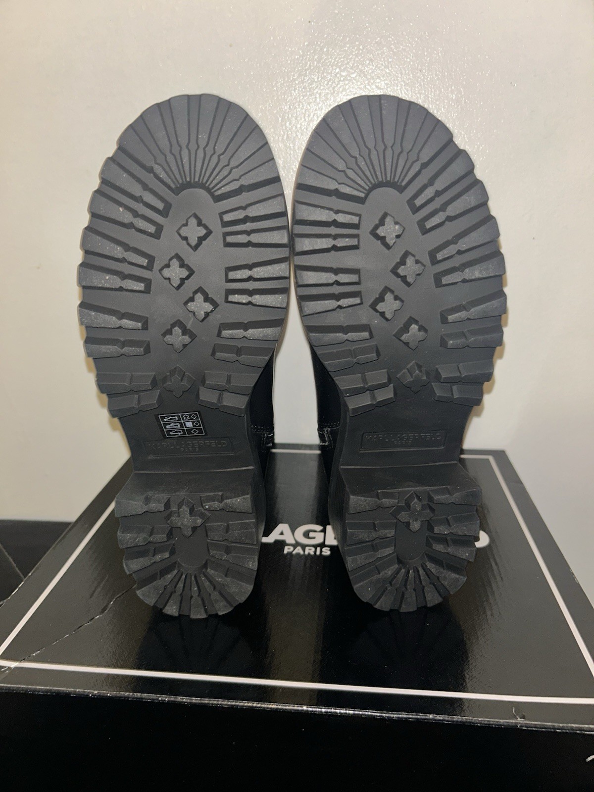 Black Karl Lagerfeld Breck booties 8.5