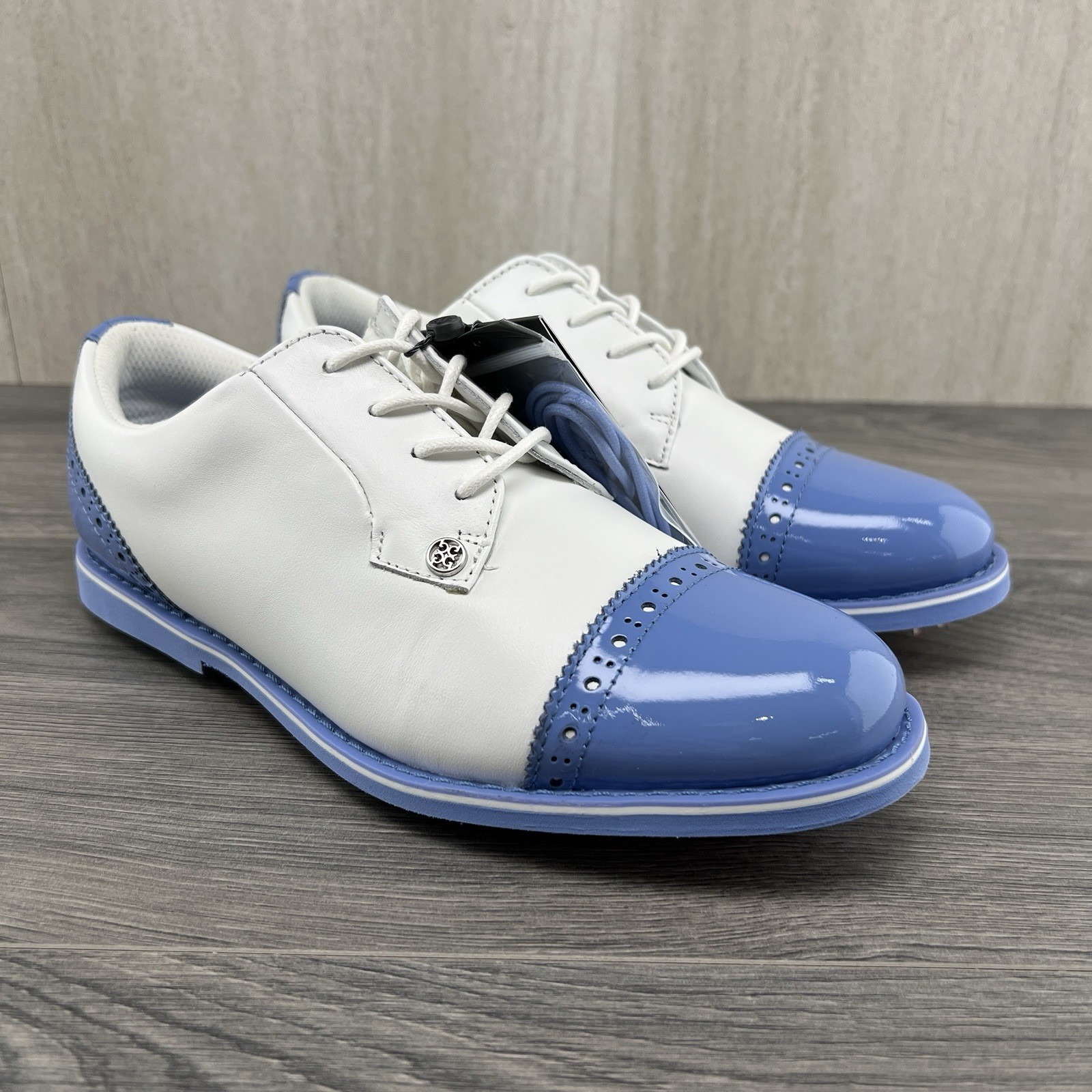 G/Fore Ladies Cap Toe Gallivanter Size 7.5 Womens White Vista Blue Golf Shoes