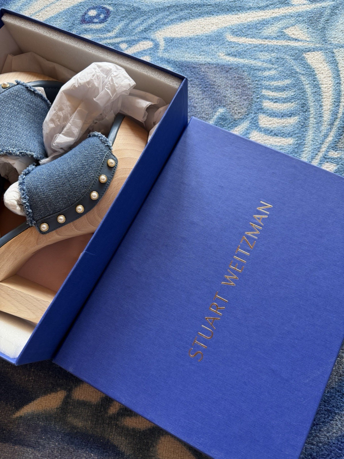 NIB $450 Stuart Weitzman Pearl Clog 85 Sandal Denim Blue Spain BOHO Size 9 AA