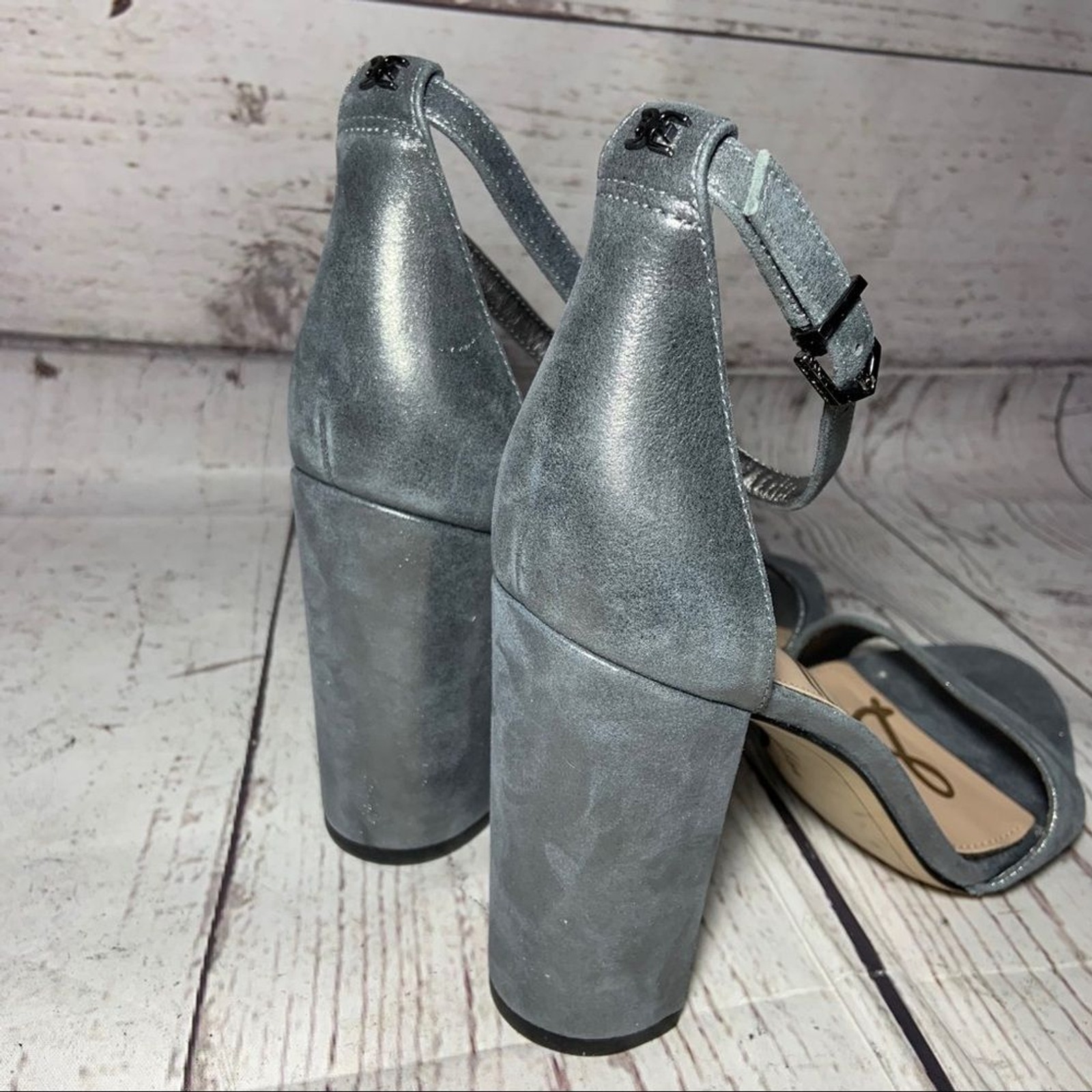 NEW Sam Edelman Yaro Metallic Gray Sandal 9 NWOT