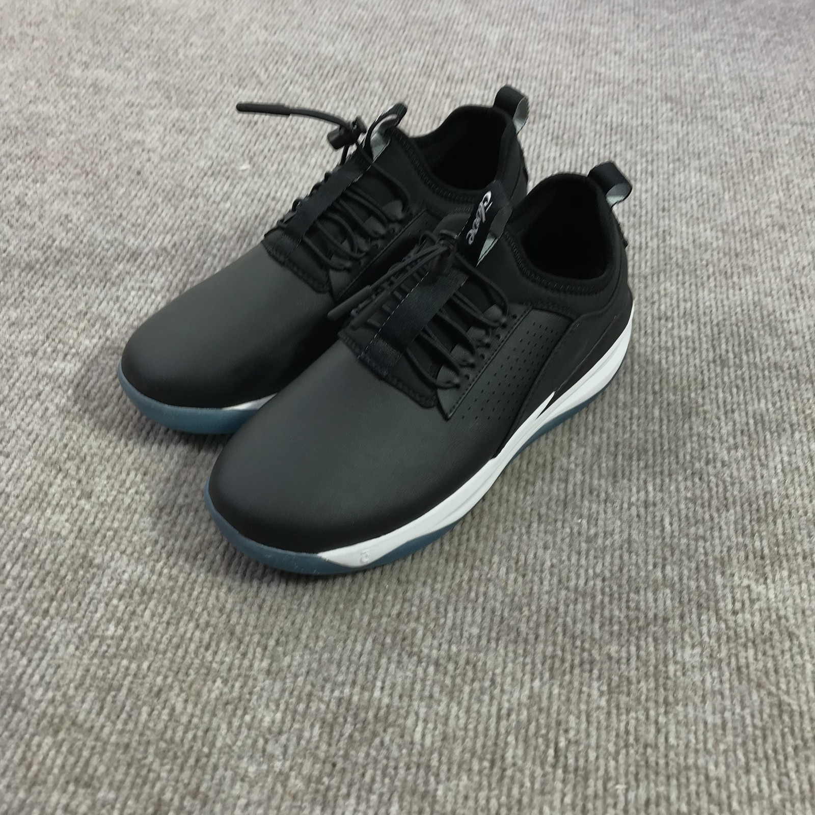 Clove Shoes Womens Size 8.5 Black Slip Resistant Nursing Work Comfort Sneakers