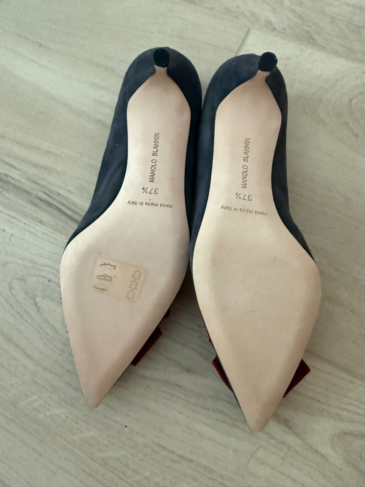 Manolo Blahnik Grey Suede Pumps with Red Bow | Size 7 (Italian 37.5)