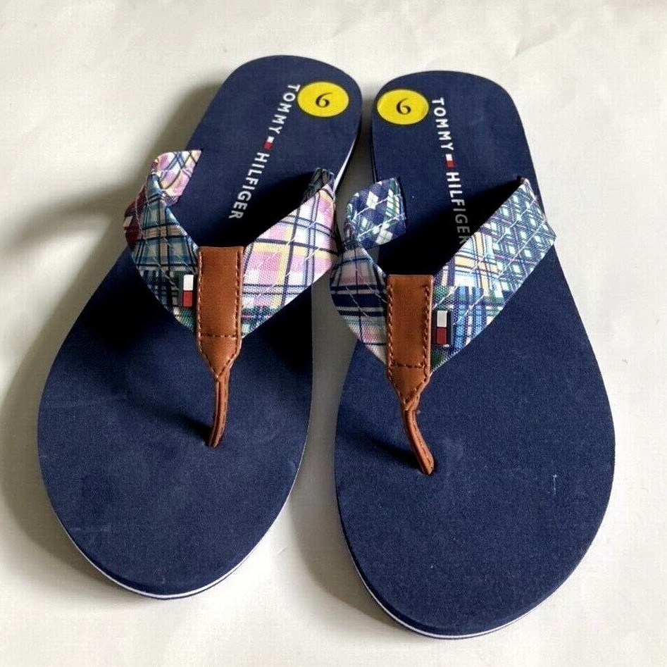TOMMY HILFIGER Womens Candis Sandals Flip flops 7 10 11 Pink Blue Red