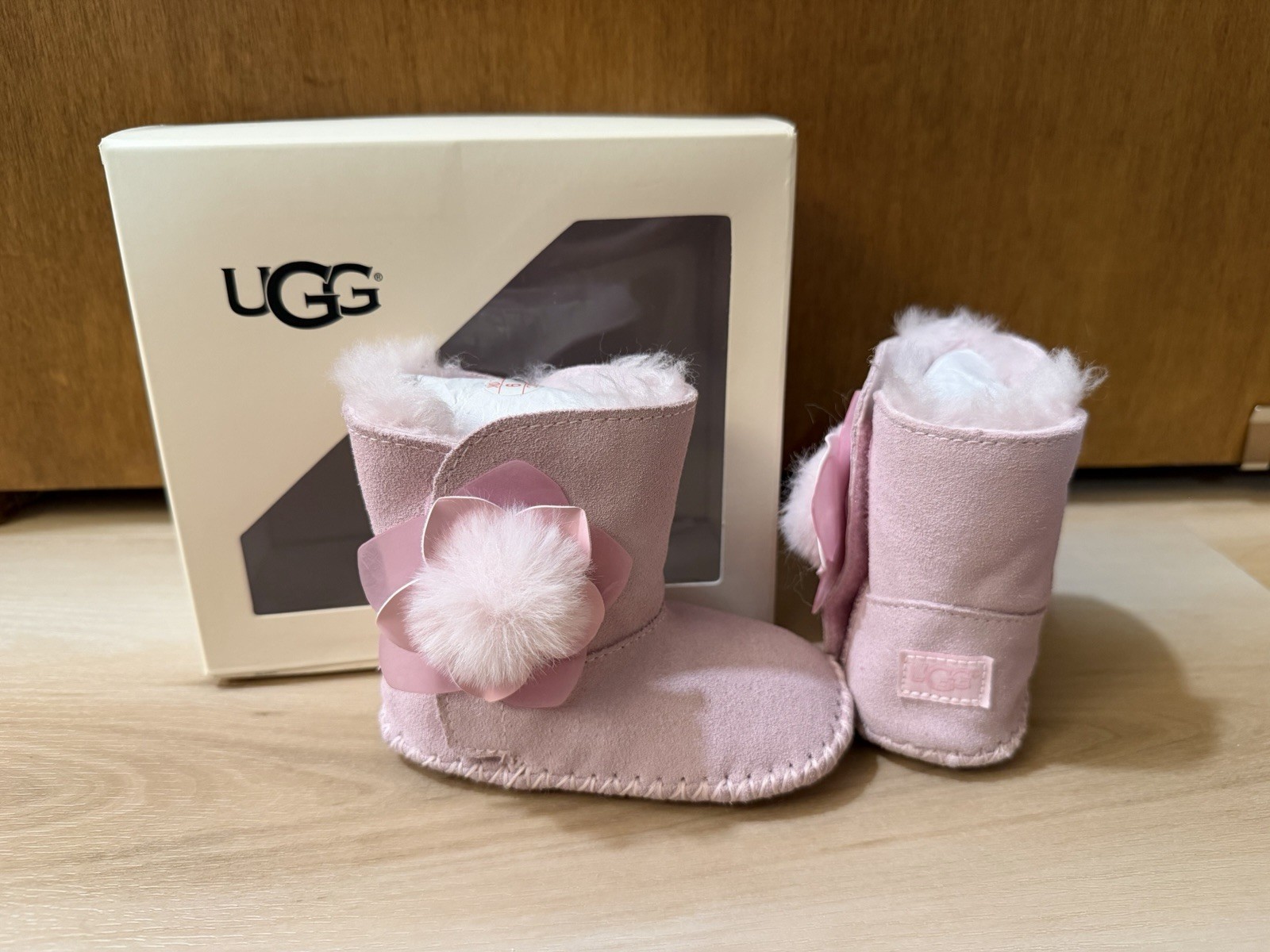 Ugg Cassie Flower Cactus Boot Pink Infant 6-12 Months Small With Box