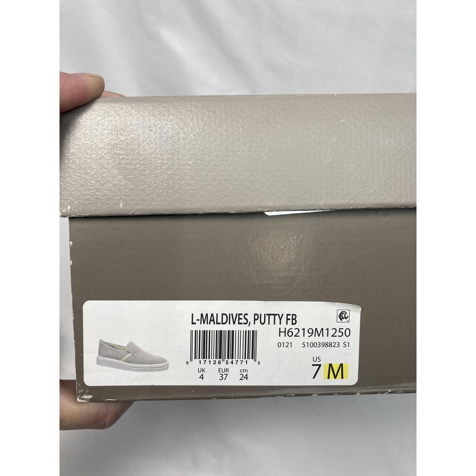 Franco Sarto Womens Maldives Casual and Fashion Sneakers 7 Medium (B,M)