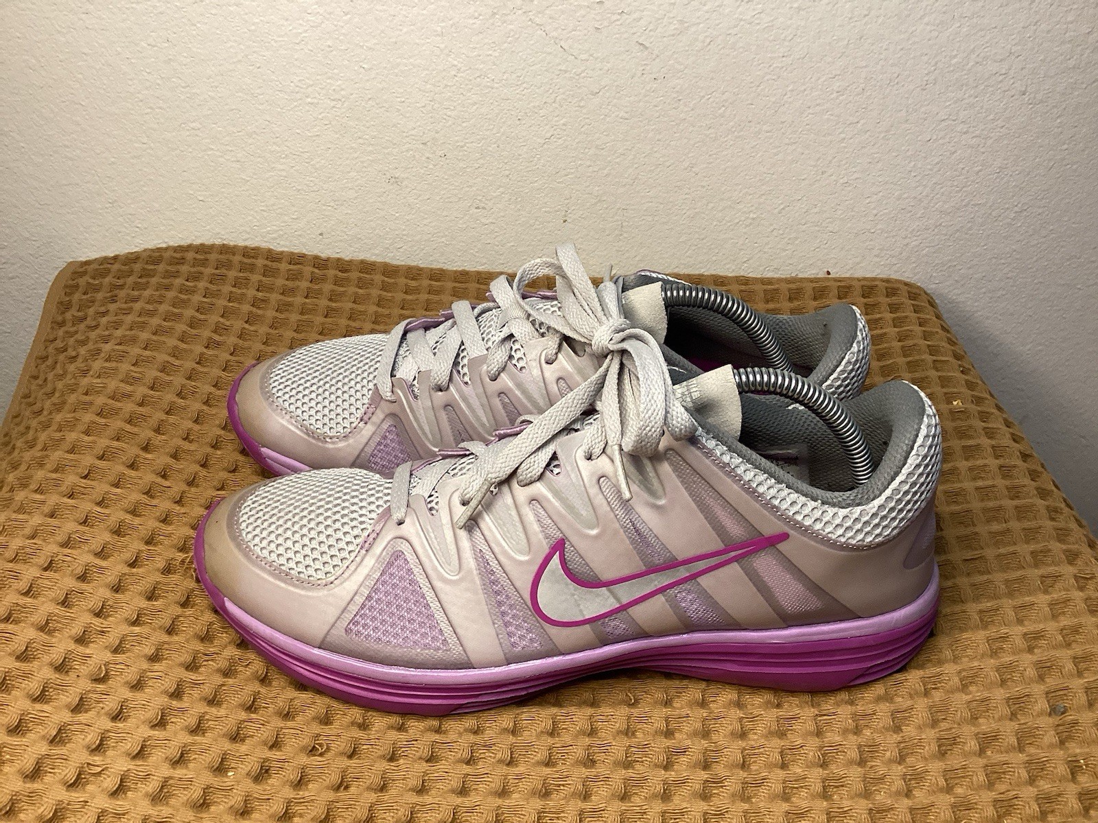 Nike Lunar Allways TR Plus Womens Sz 10.5 Gray Pink Running Shoes Sneakers