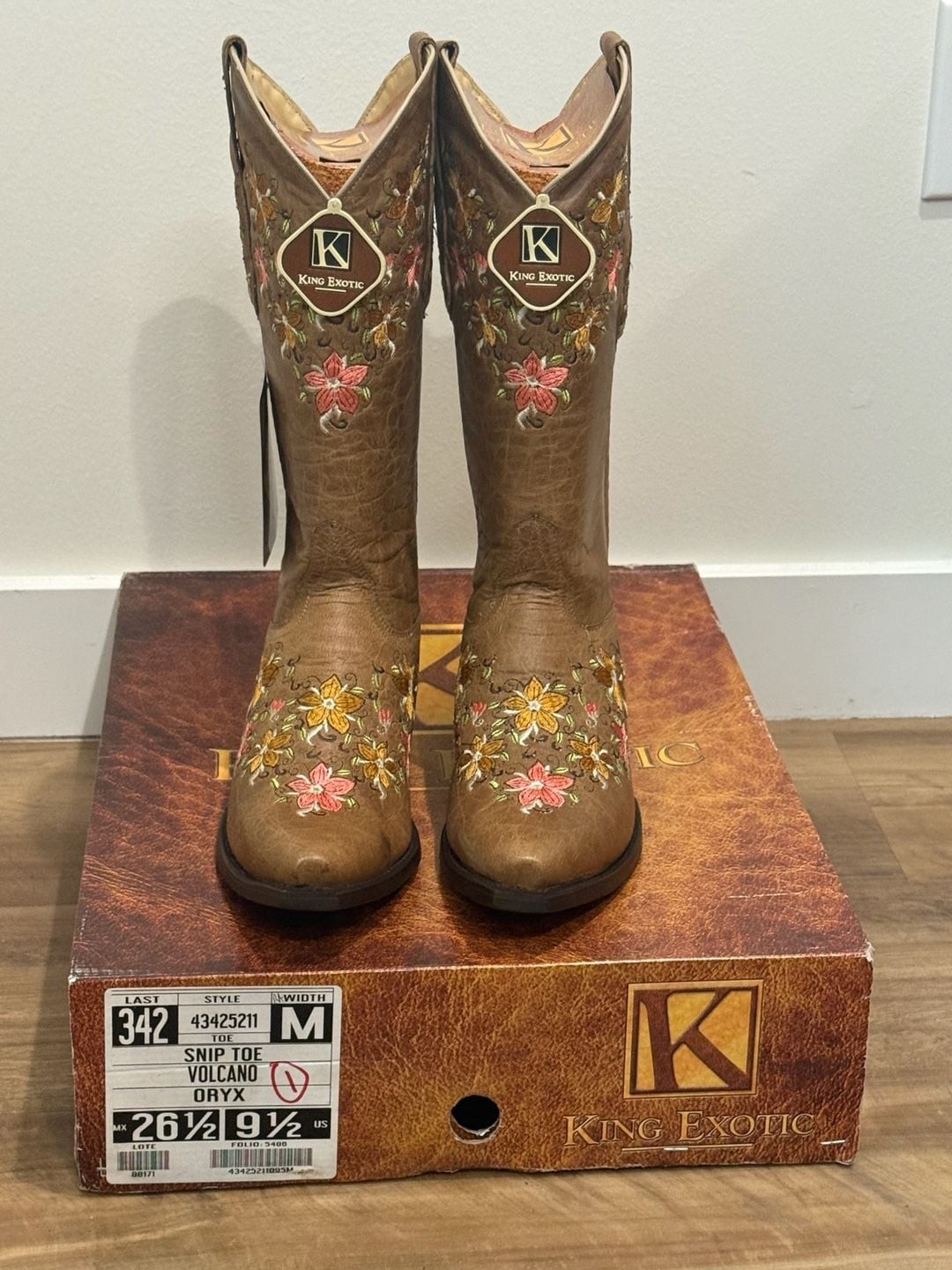 King Exotic Volcano Oryx Leather Snip Toe Floral Embroidered Cowgirl Boots