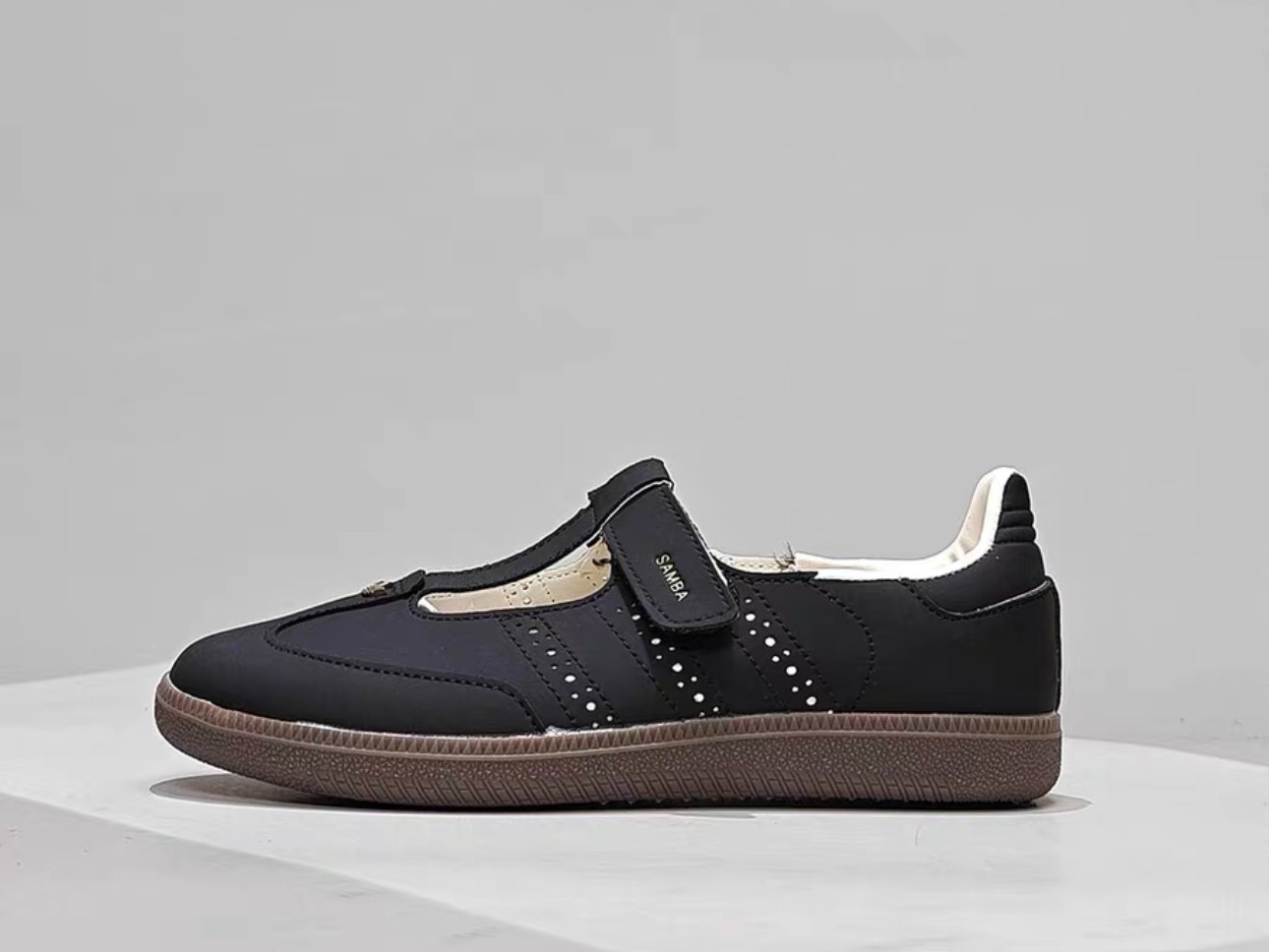 Adidas originals Women’s SAMBA JANE OG W Sneakers KJ 3970 BLACK 2026 new leather