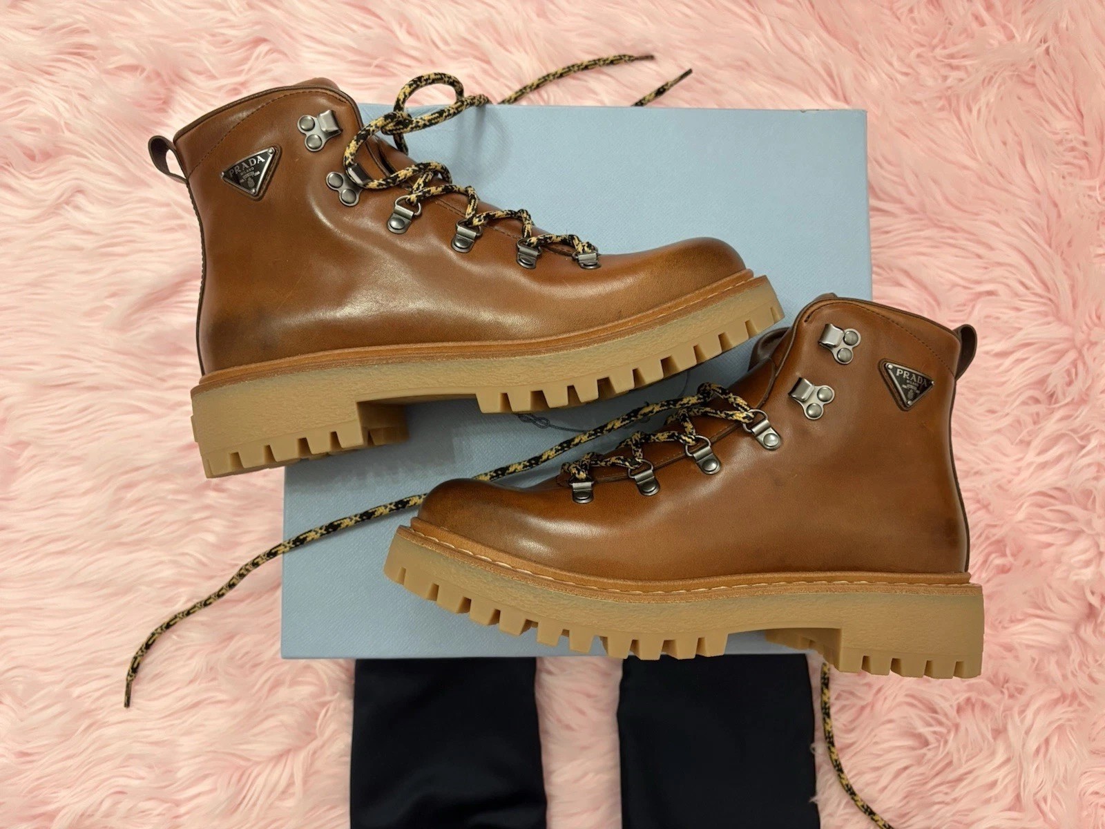 Brand new Prada Brown Leather St Moritz Hiking Boots size 39.5