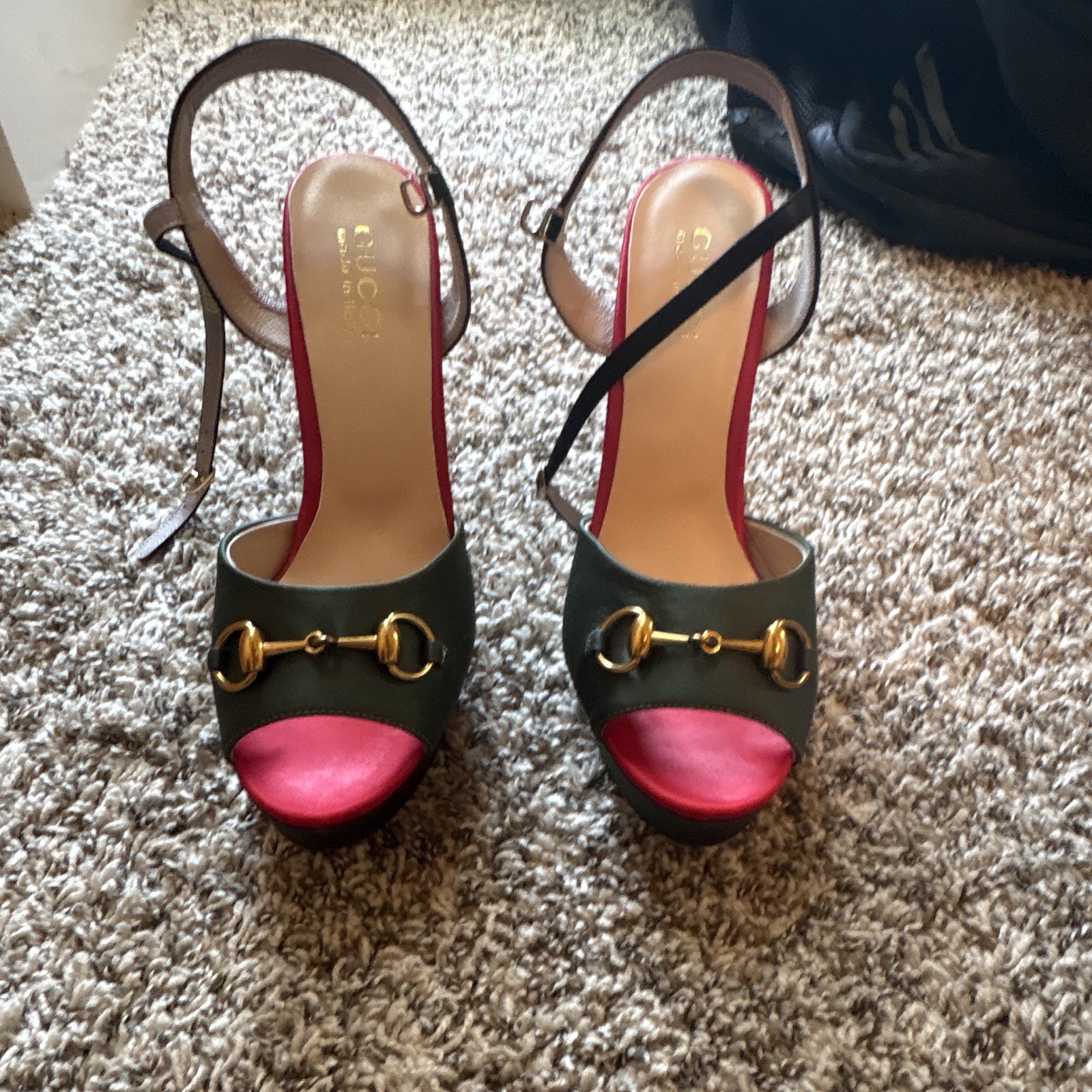 Gucci Women’s Green Satin Platform Open Toe Block Heel Ankle Strap 8.5 EU 41