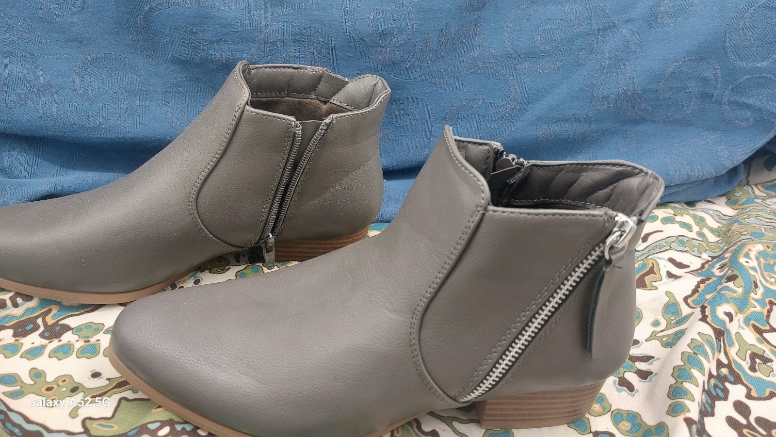 CROFT & BARROW WOMENS BATTERSTONE 9 M BROWNISH -GRAY ANKLE BOOTS NWOB