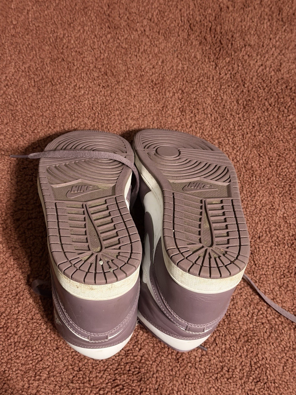 Nike Air Jordan Women’s Basketball Shoes Size 8