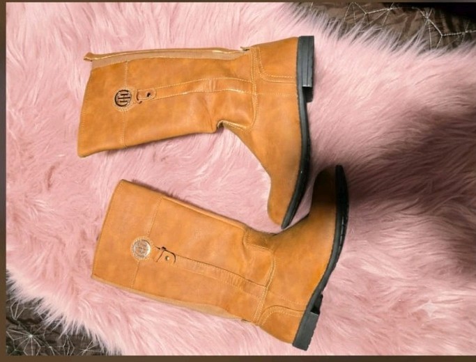 Andrea Conaque Women’s Brown Leather Knee High Riding Boots Zip US 5 EU 38