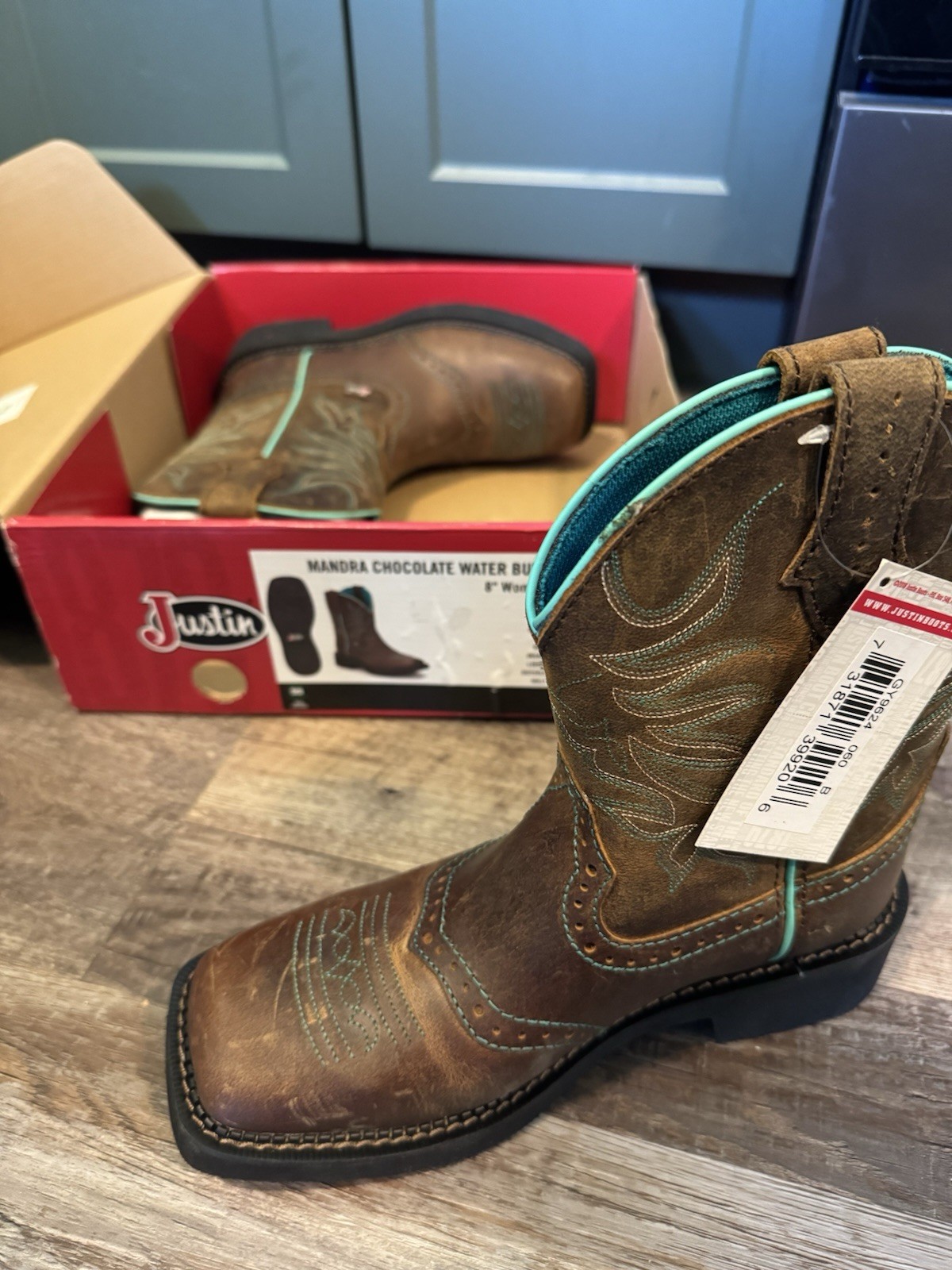 Justin Mandra Chocolate Water Buffalo 8” Boots Square Toe GY9624 6B
