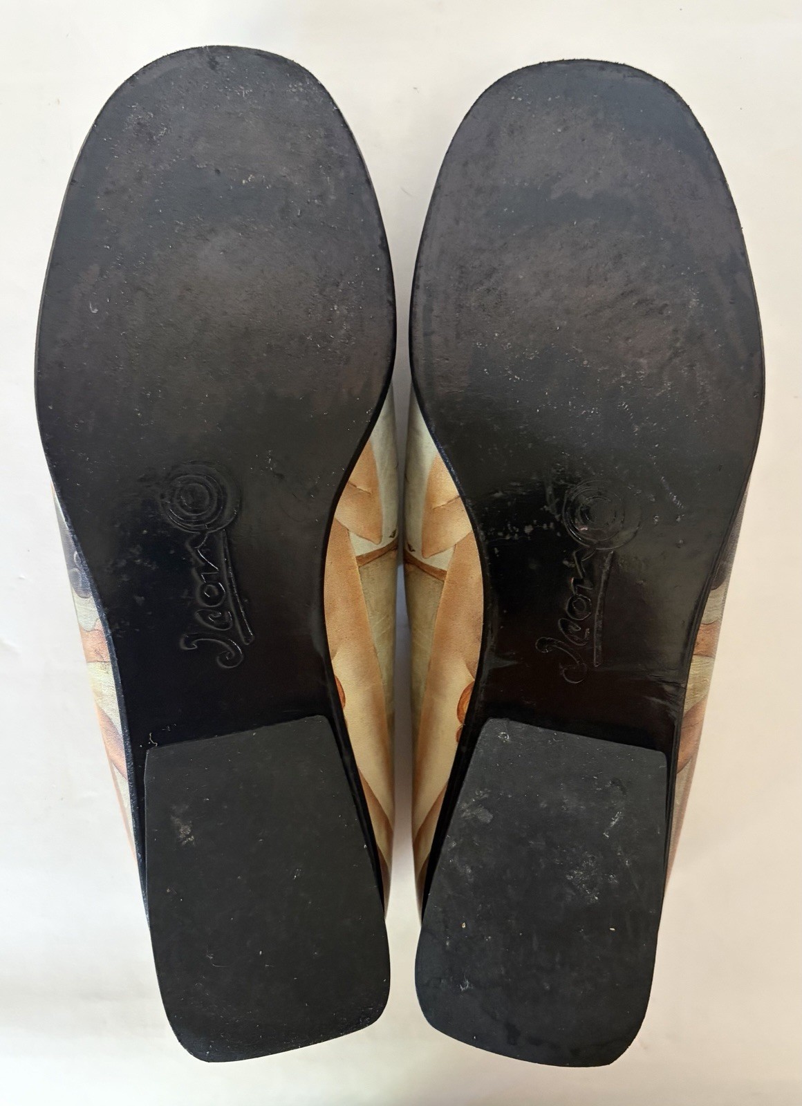 Icon Art to Wear Loafers Botticelli “Birth Of Venus” Angels Sz 9 Excellent Cond.