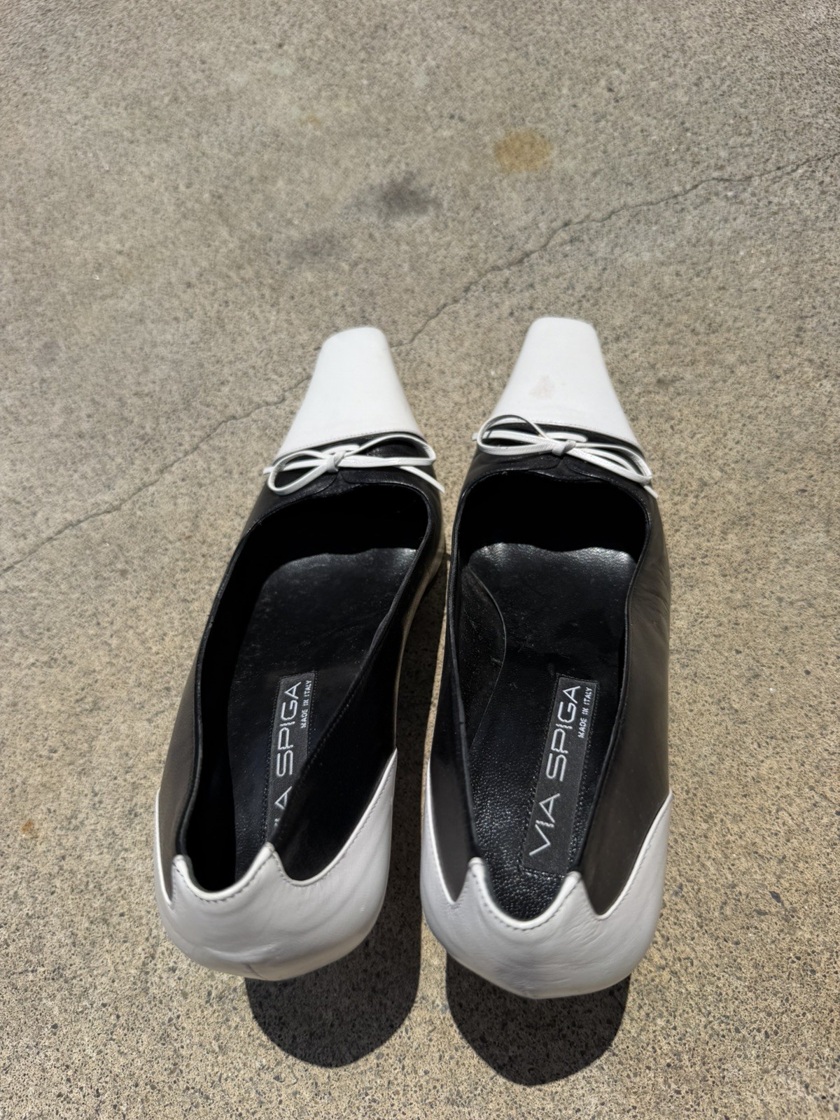 Via Spiga Pumps Women’s Size 9 M Shoes Mules Kitty Heels Leather Black & White