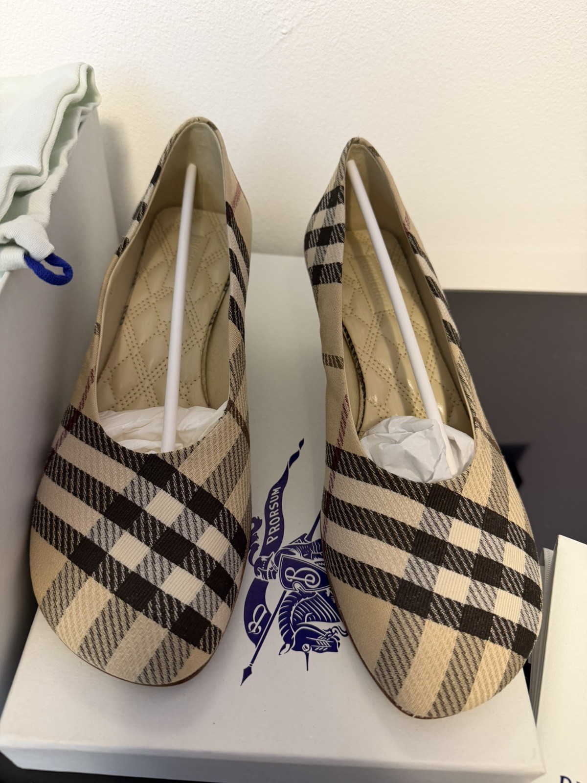 NIB BURBERRY $890 NOVA CHECK BABY PUMP SHOE/Sz 6.0 (36.0)