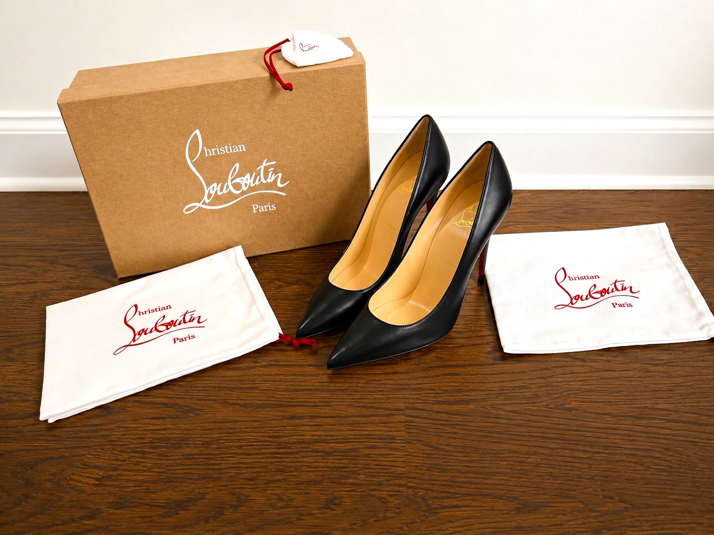 Christian Louboutin So Kate 100 Black Leather Pumps EU 39.5 w/Box & dust bags