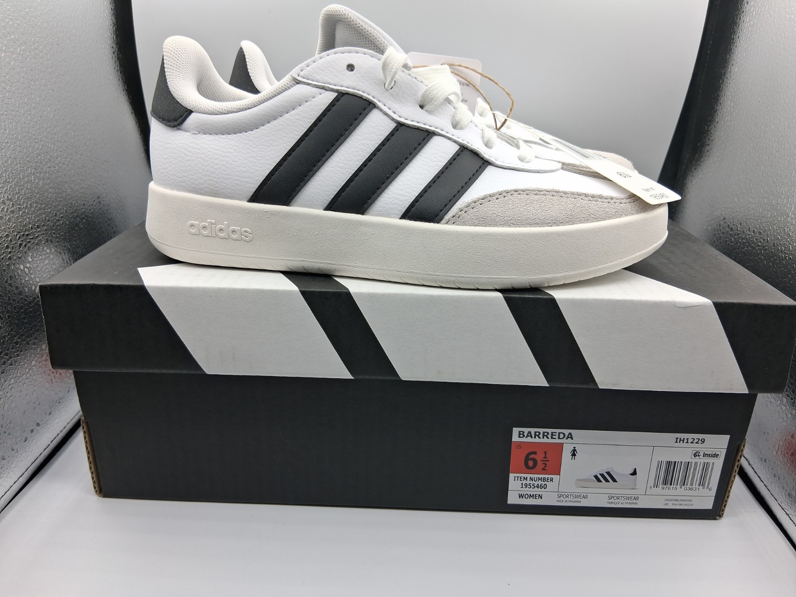 Adidas: Barreda Women’s Athletic Shoe White Sneaker Footwear Trainer Size 6.5
