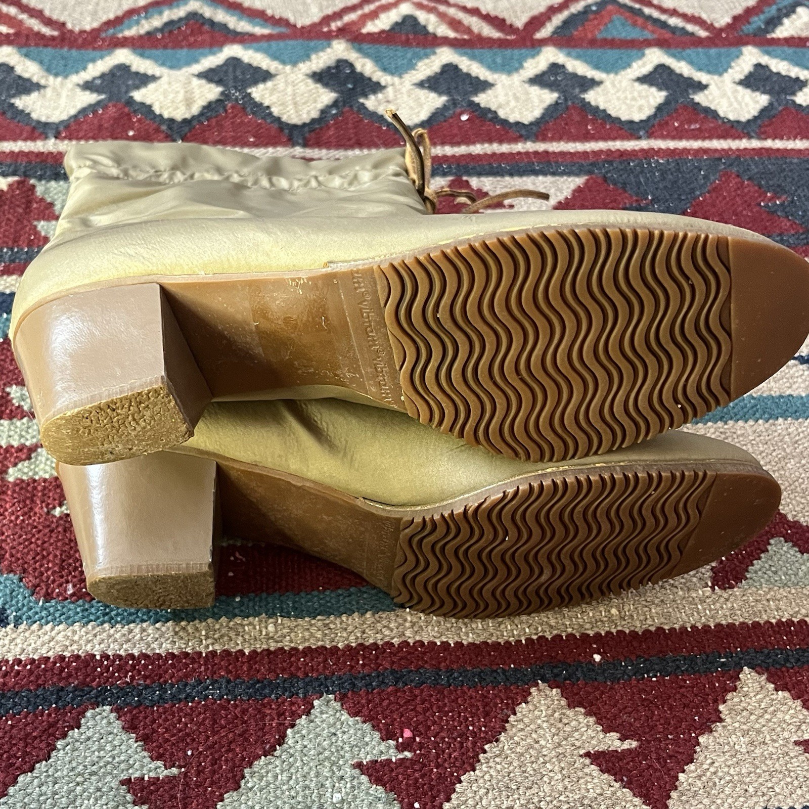 Vintage 80s Golo Winter Snow Boots Women’s 8 Beige Sherpa Lined Nylon High Heel