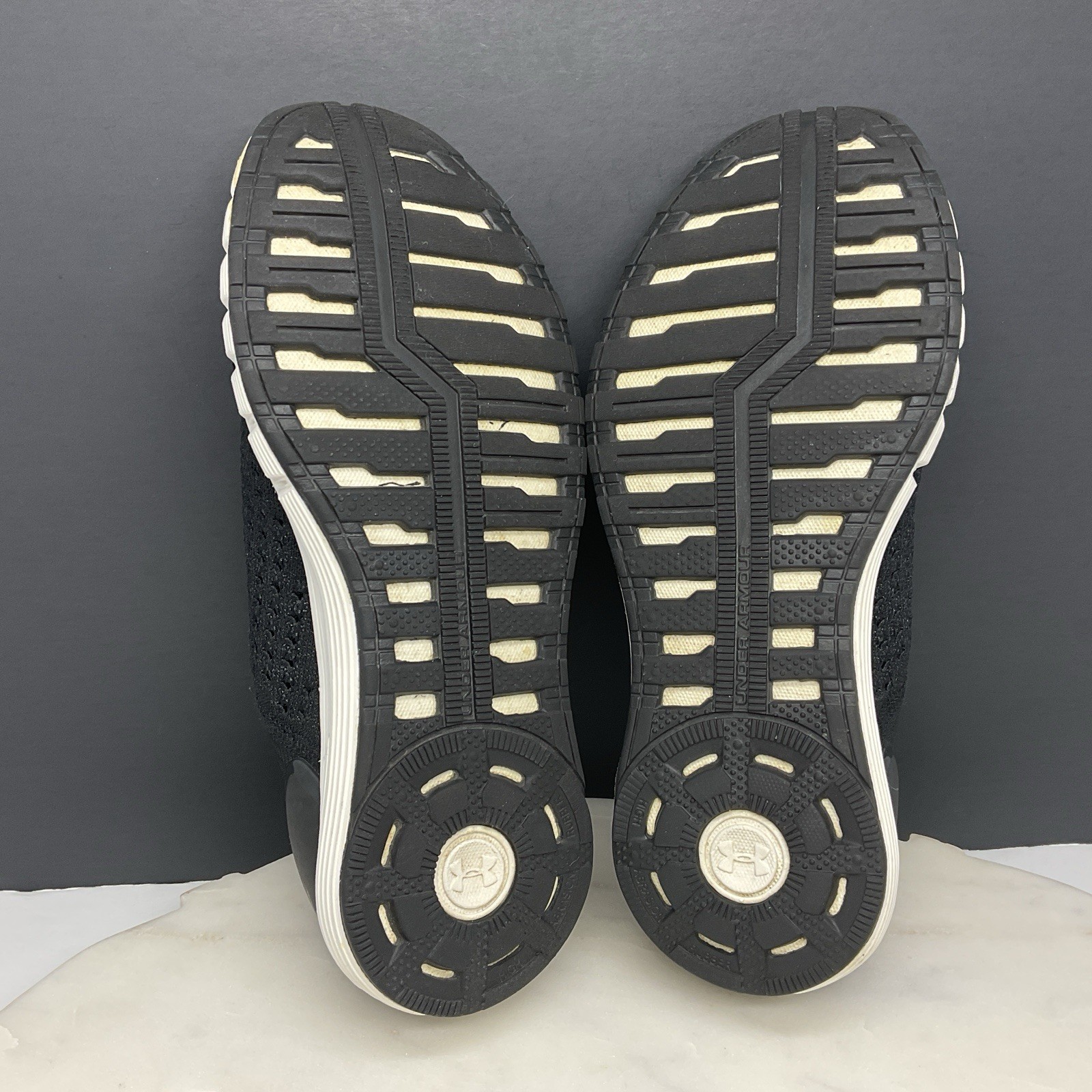 Under Armour Hovr Sonic CT 1.1 Running Shoes Womens Size 7 Black Sneaker 3022754