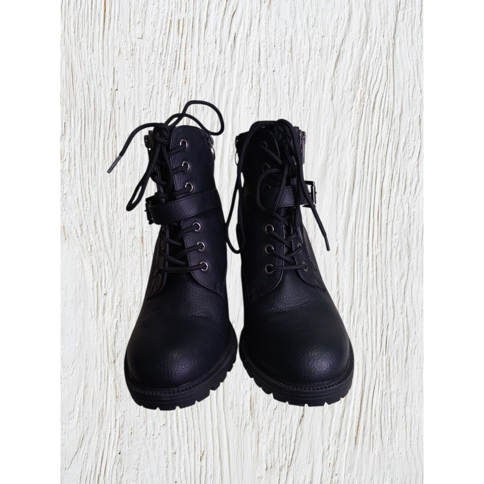 Torrid Womens Black Faux Leather Lace Up Combat Boots Block Heel Wide Width 10WW