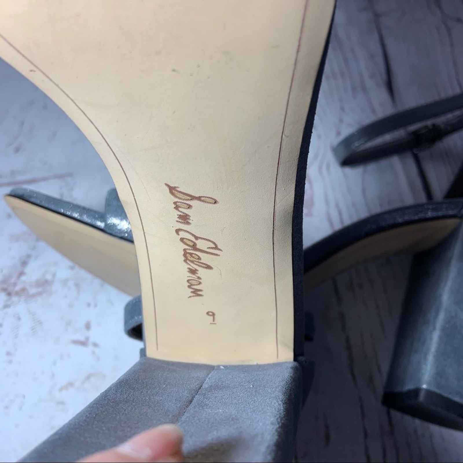 NEW Sam Edelman Yaro Metallic Gray Sandal 9 NWOT