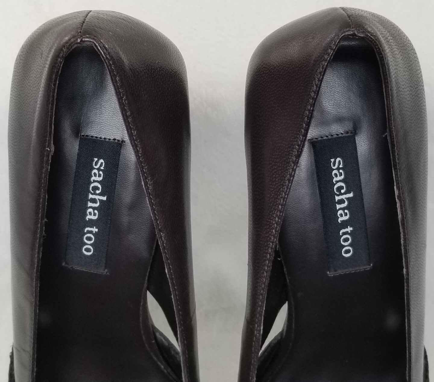 SACHA TOO SQUARE TOE BROWN PUMPS FORMAL BUSINESS BLOCK HIGH HEELS WOMENS 8.5M
