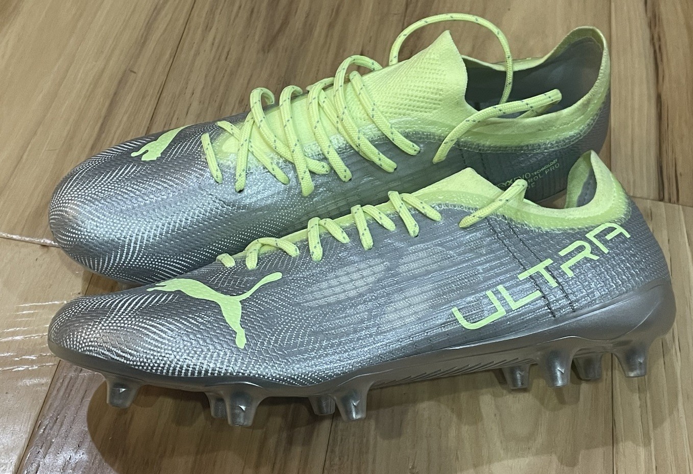 Puma Ultra Ultimate 1.4 FG/AG Soccer Cleats – Womens Sz 10 (Men’s 8.5) – Rare