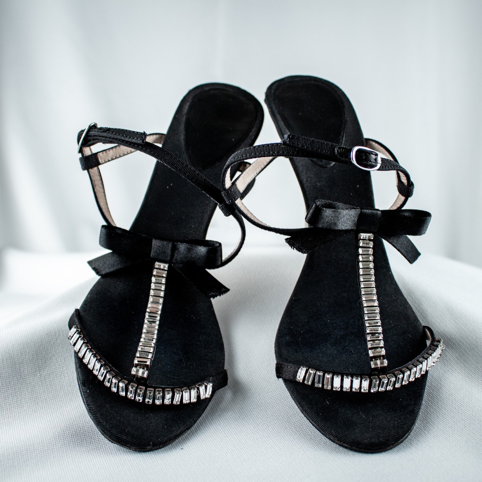 VERO CUOIO Vibram Black Silver Reflector Slingback Dress Shoes Size 7, Euro 36.5