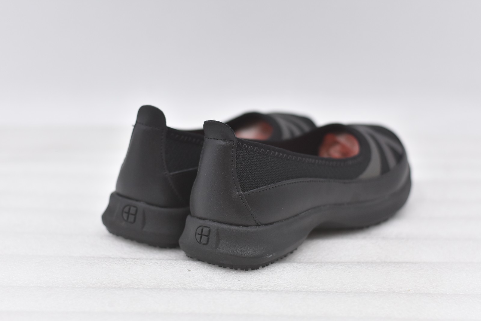 Women’s Shoes for Crews Yogi Slip Resistant Casual Slip-on Shoes in Black SIze