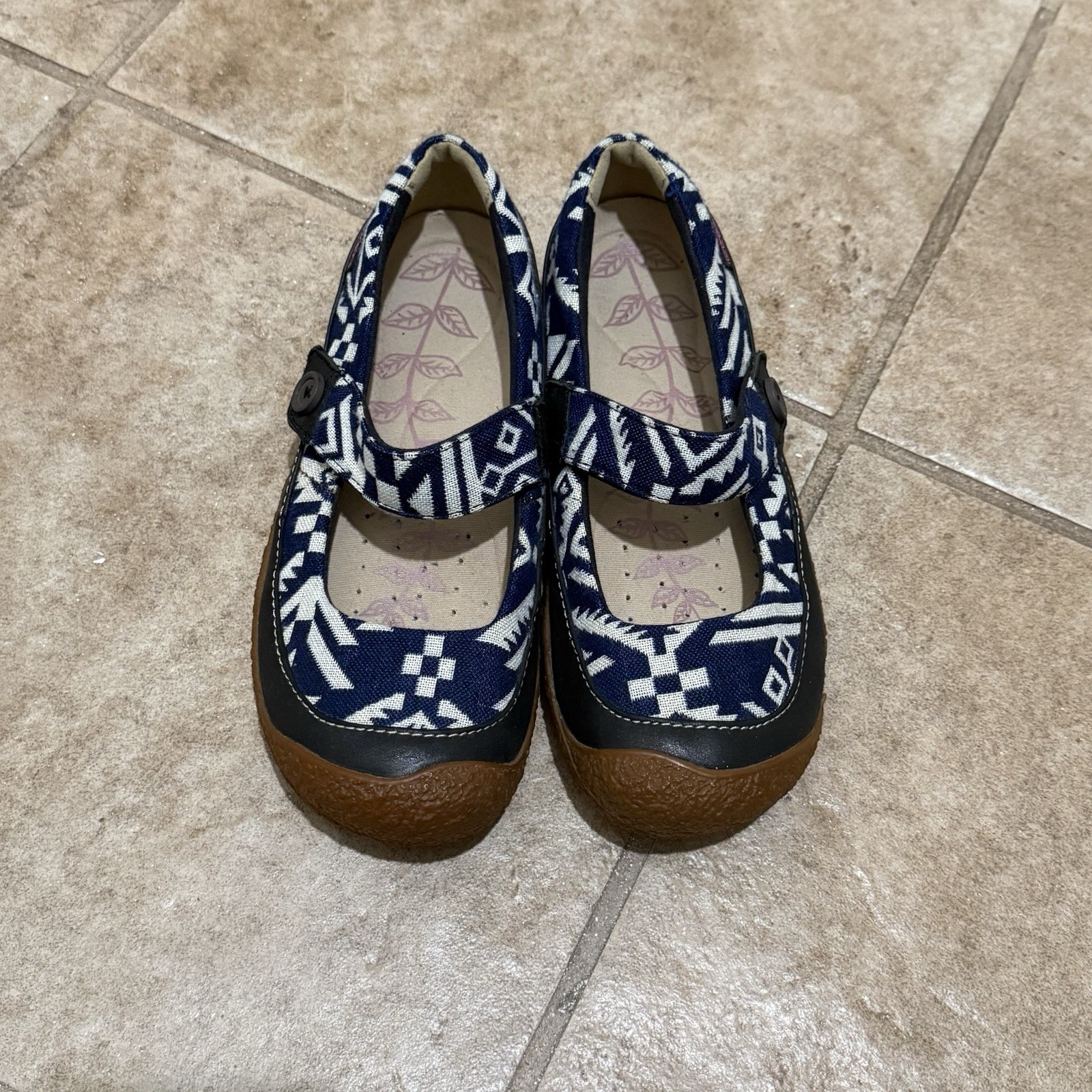 Keen Harvest MJ Shoes Slip On With A Woven Rice Bag Great Conditions