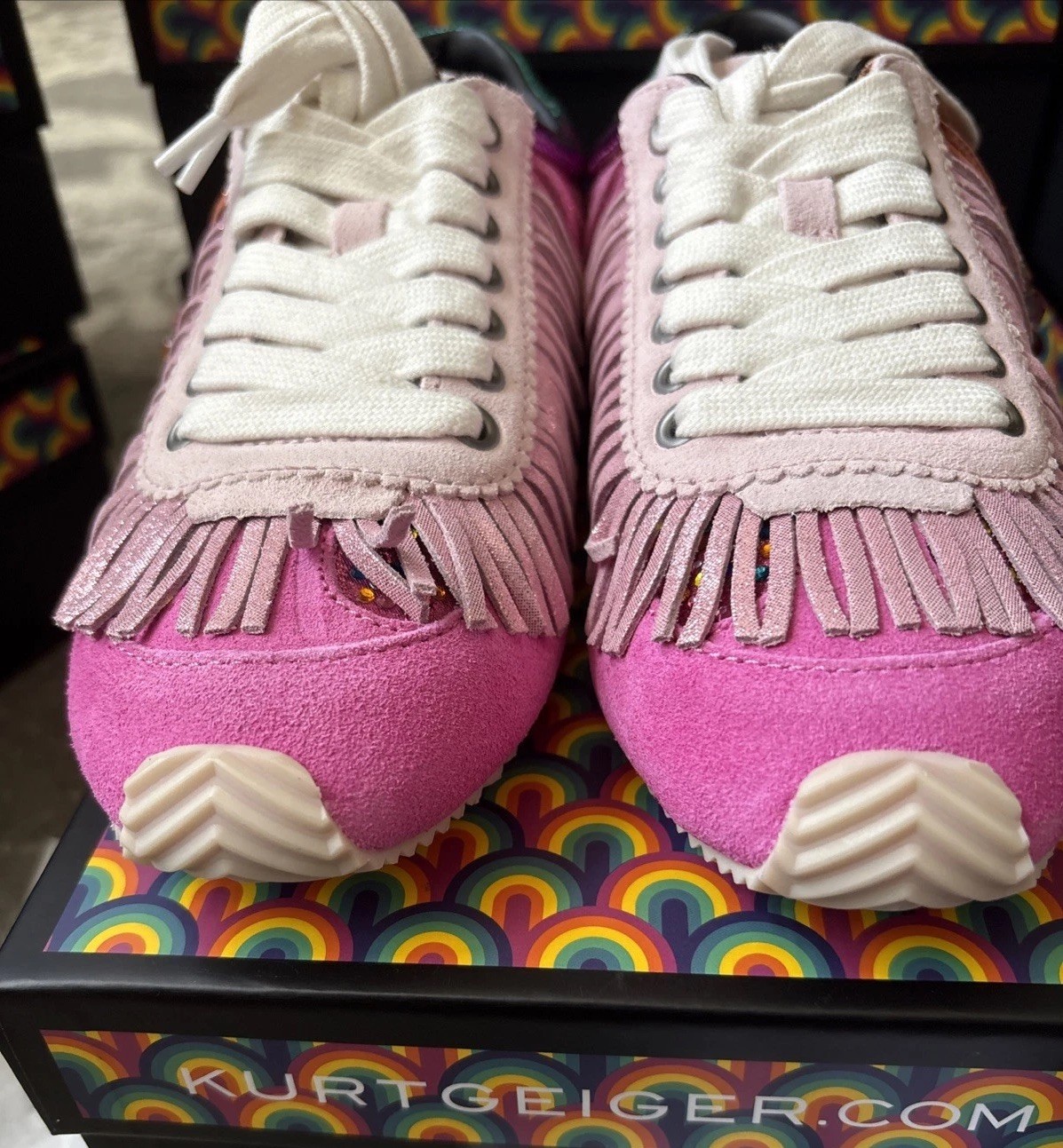 Kurt Geiger London Islington Suede Beaded Tassel Fringe Sneakers Fuschia-7.5/38