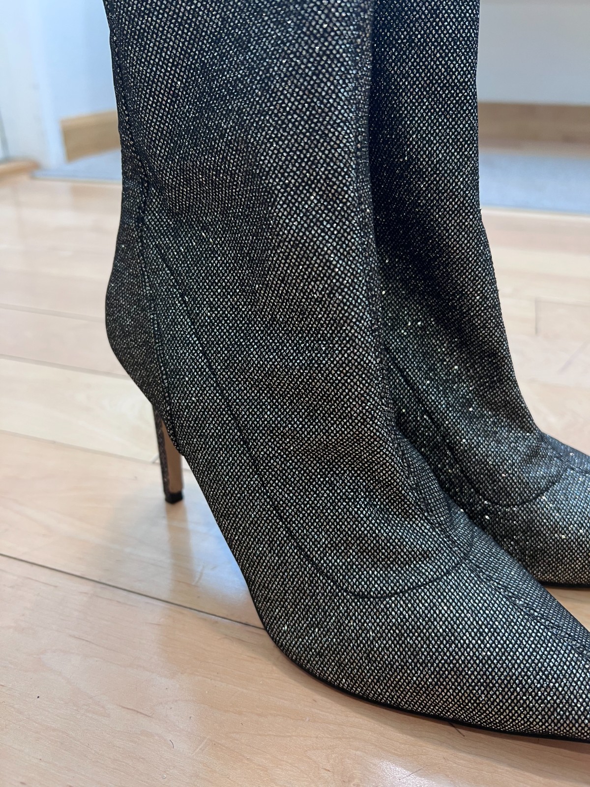 Jewel Badgley Mischka Finley Black Silver Glitter Ankle Boots Booties Womens 6.5