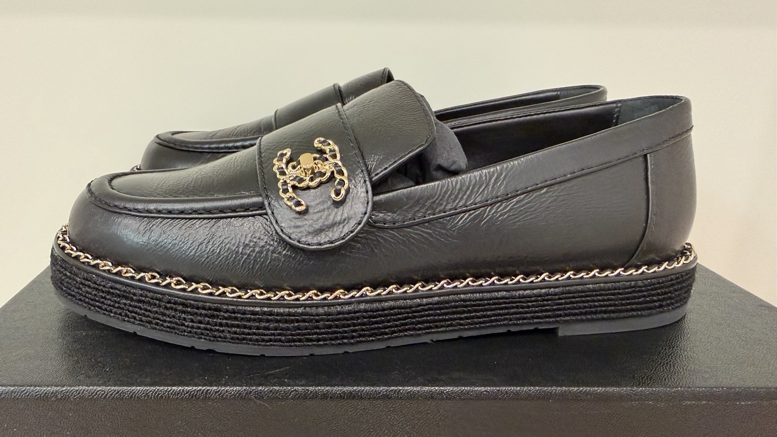 CHANEL Loafers In Black leather W/ Gold Chain Accents; Size 36