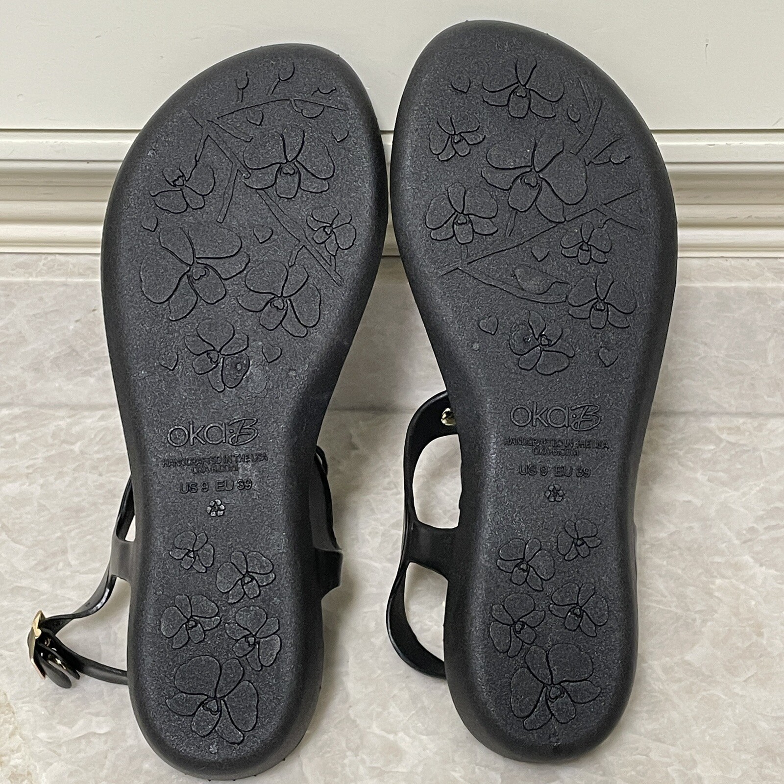 Oka-B Thong Sandals Womens 9 Black Tassel Jelly Comfort Flip Flops Summer New