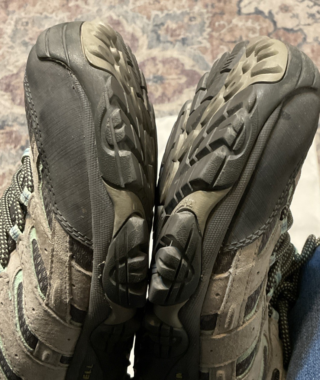 MERRELL WOMENS MOAB 2 WATERPROOF COMFORT HIKING SHOES J06028 Sz 10 Mint Gray