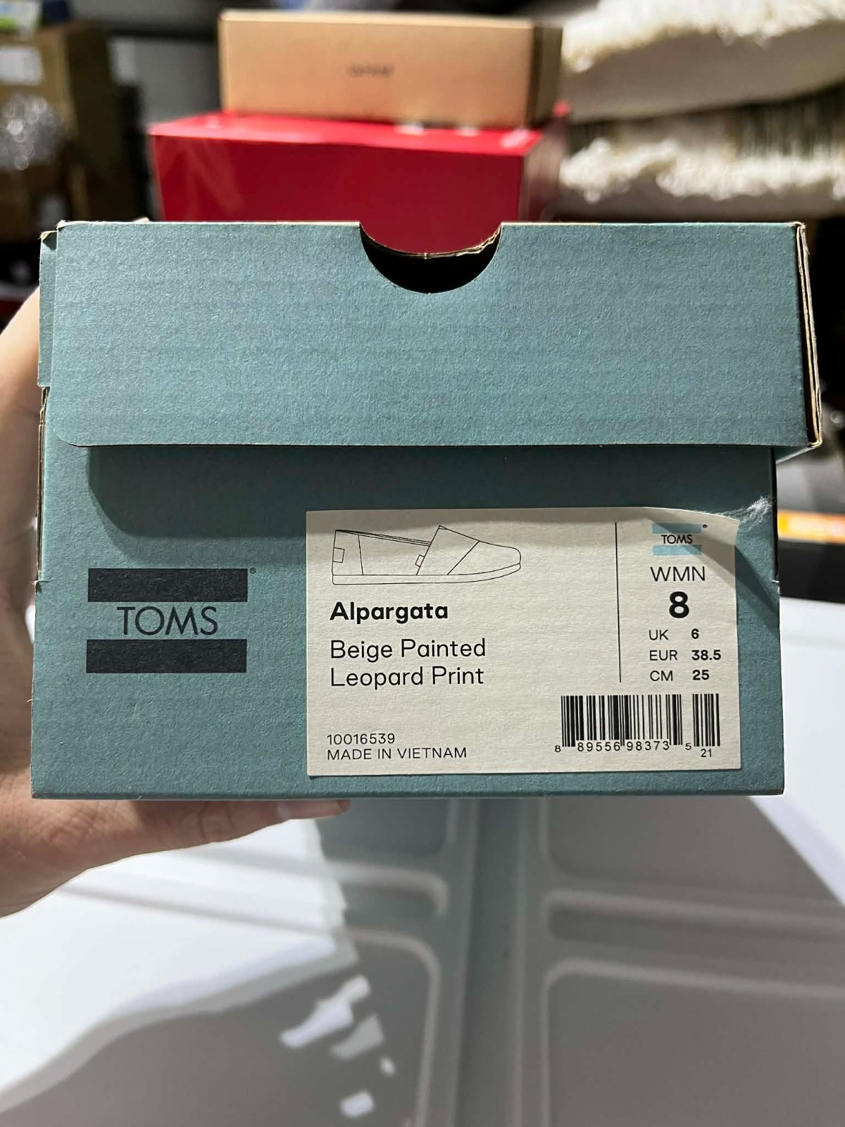 Toms Alparagata Beige Painted Leopard Print with blue tint – Size 8