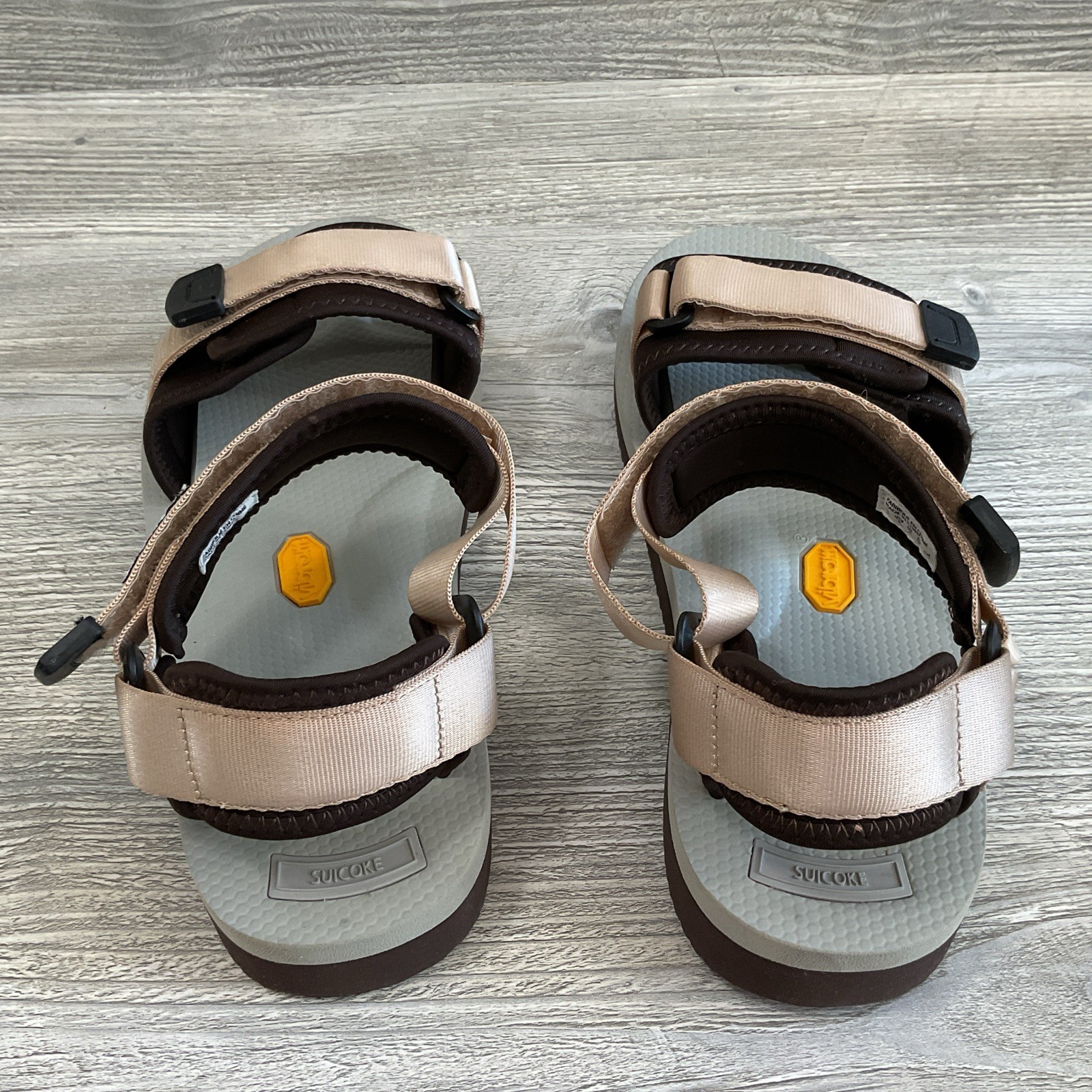 Suicoke CEL-VPO Womens Sandals Rose Gold Strappy Vibram Outdoor Adventure Size 8
