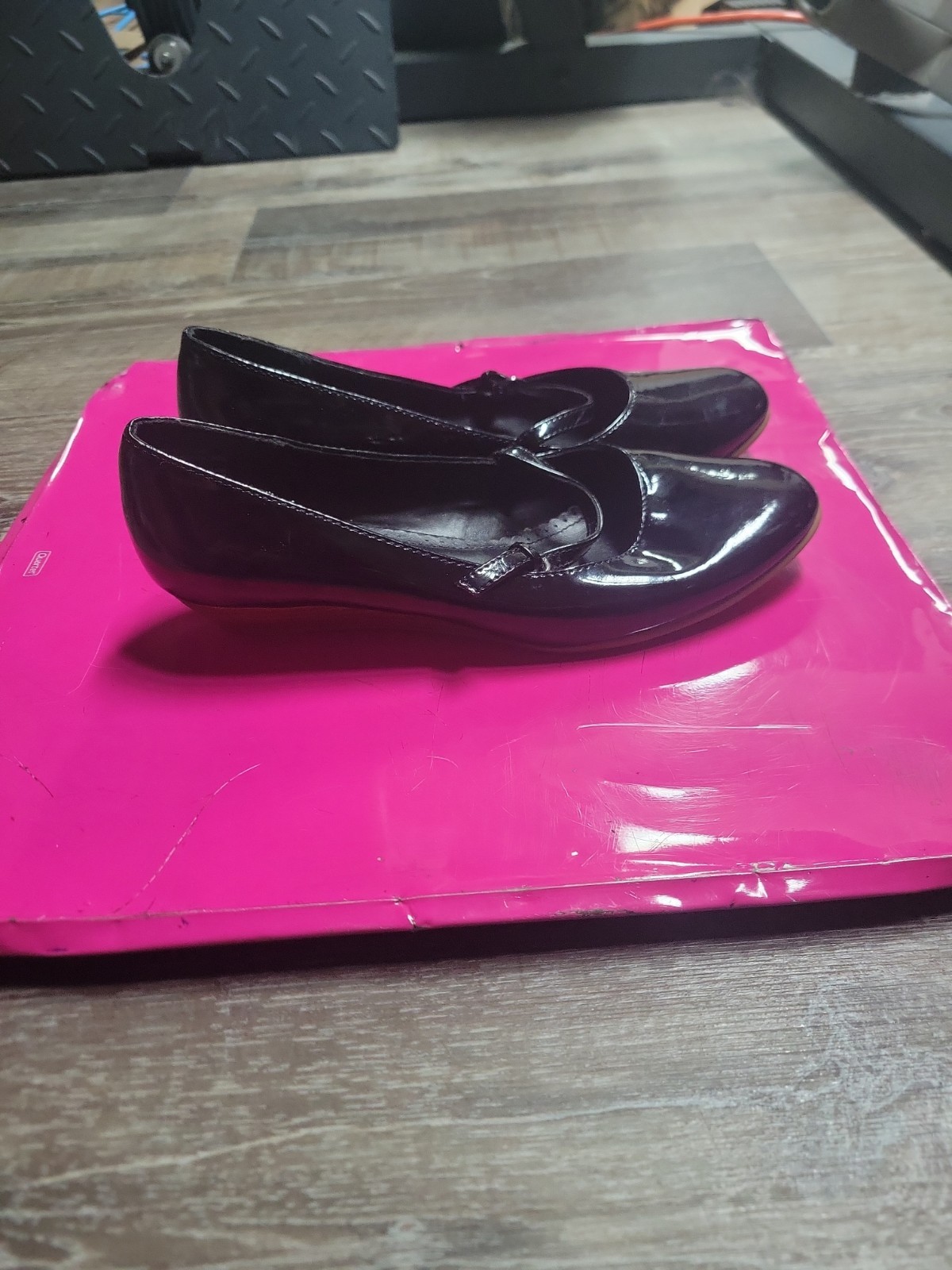 6 M…Women’s White Mountain Wedge Pump Black Dress Shoes