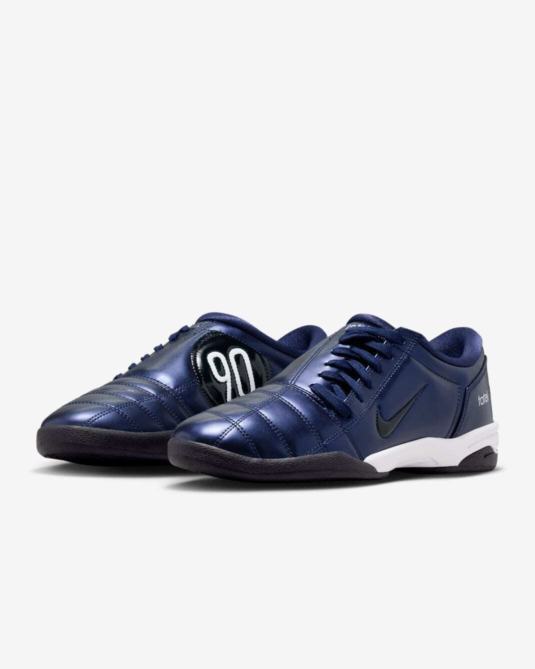 IM7595-400 Nike Total 90 3 Midnight Navy White Black (Women’s)