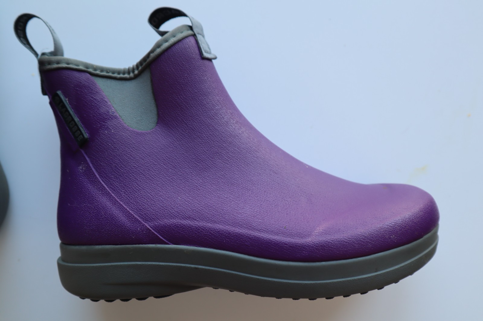 New Purple Rubber LACROSSE Pull On Ankle Boots Woman’s 5