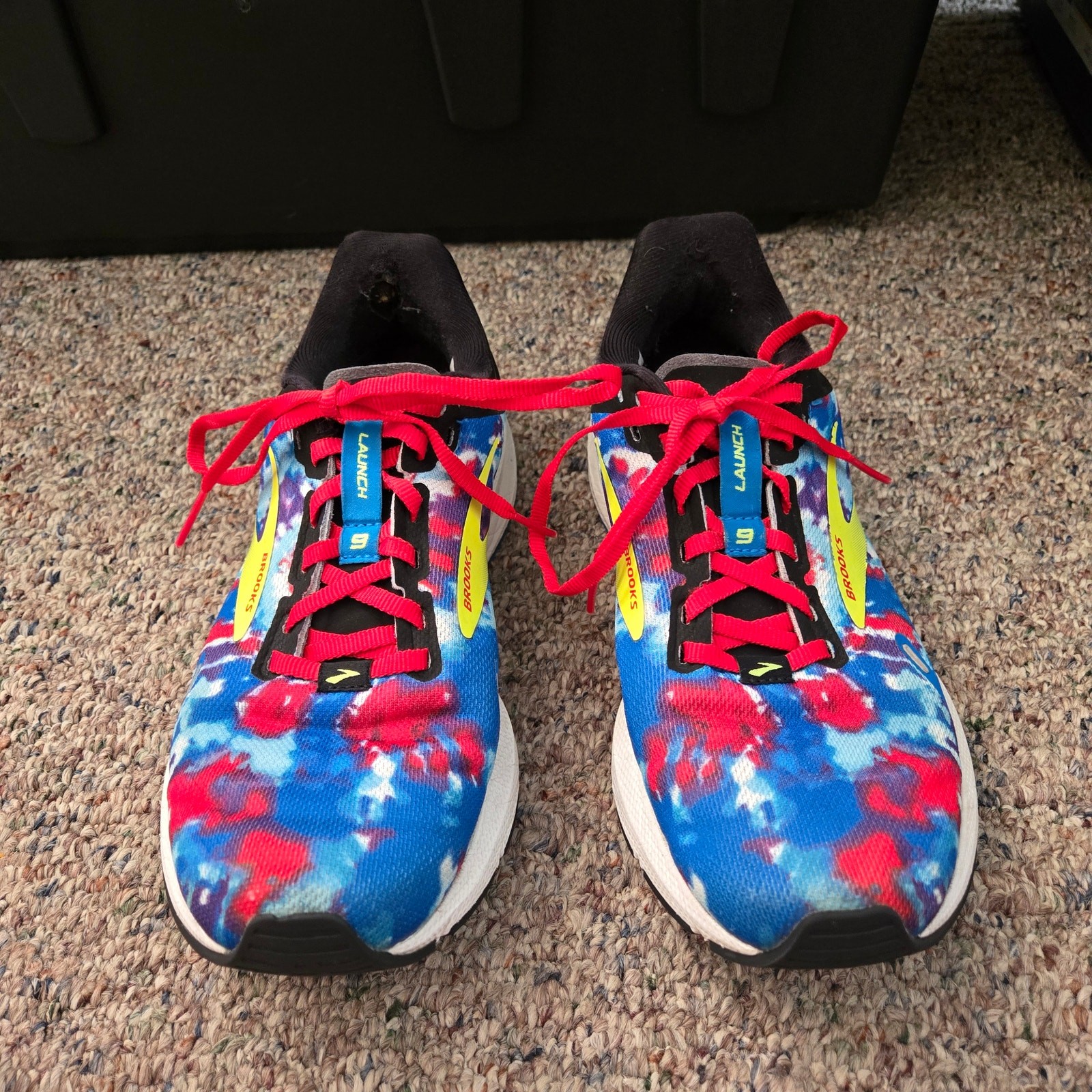 Brooks Launch 9 running shoes tie-dye Women’s 6